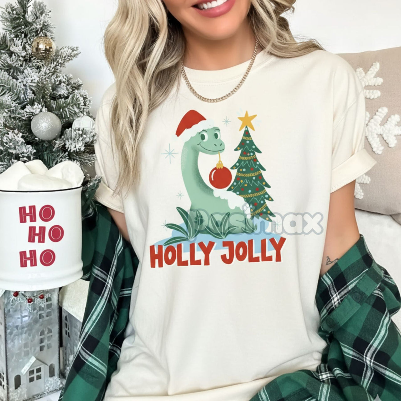 'Holly Jolly' Christmas T-shirt – Retro Holiday Tee, Merry & Bright Shirt, Festive Christmas Gift