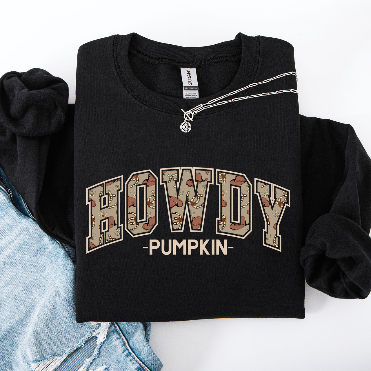 Howdy Pumpkin Varsity Collegiate Autumn Graphic Cozy Vintage For Everyday Layering Comfort Sweatshirt