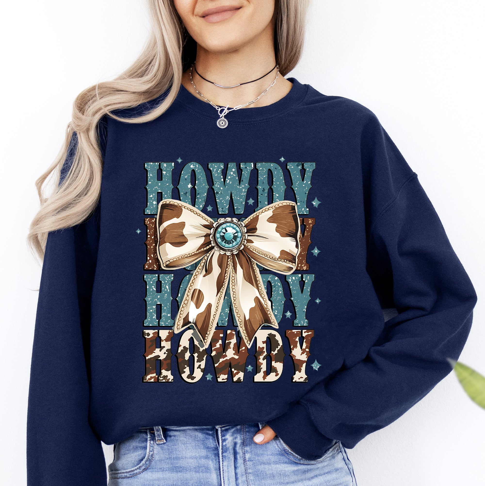 Howdy Western Cow Print Cowboy Cowgirl Country Rodeo Style Heritage Classic Western Wear Sweatshirt
