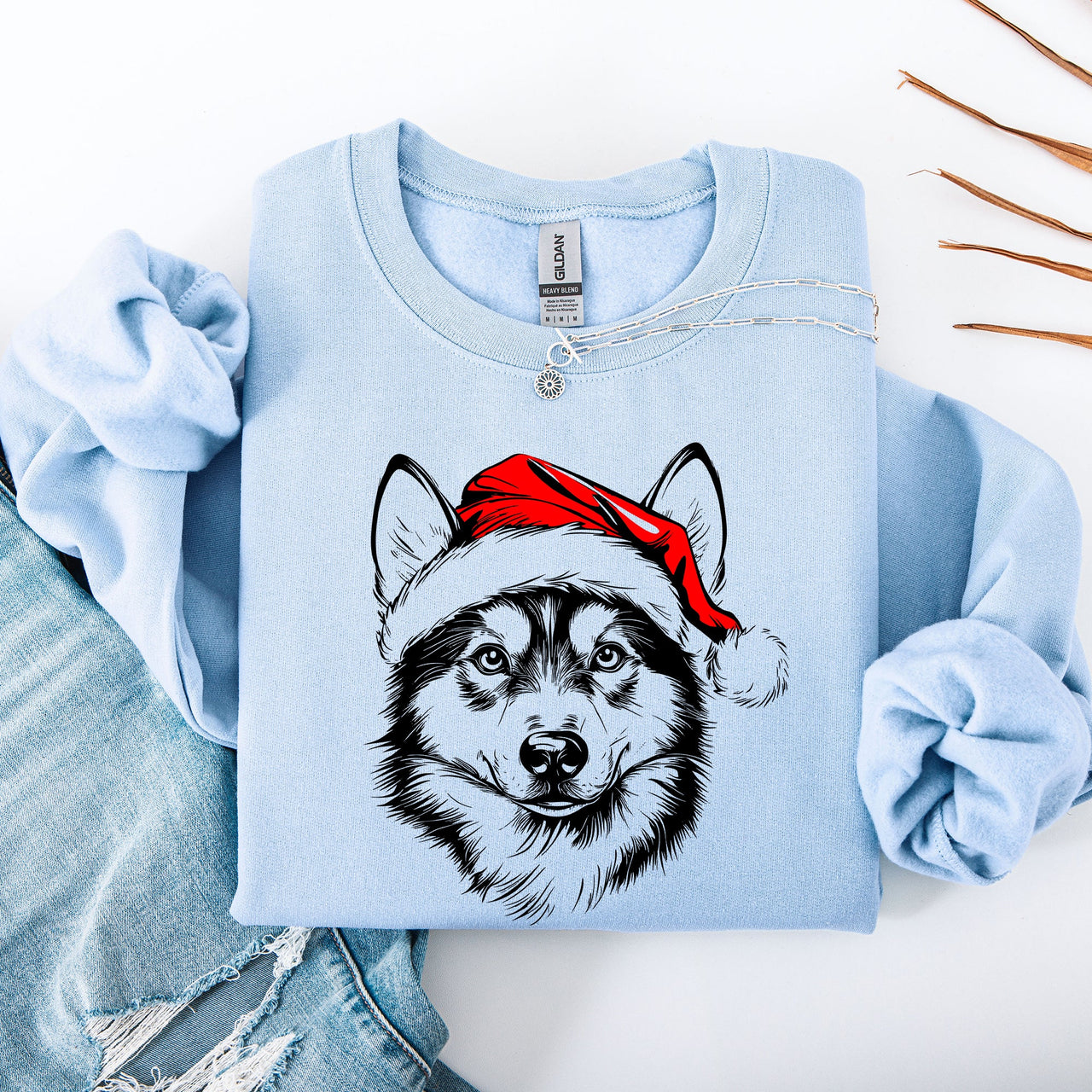 Husky Santa Christmas Dog Lover Festive Holiday Theme For Pet Lovers Cozy Fleece Sweatshirt
