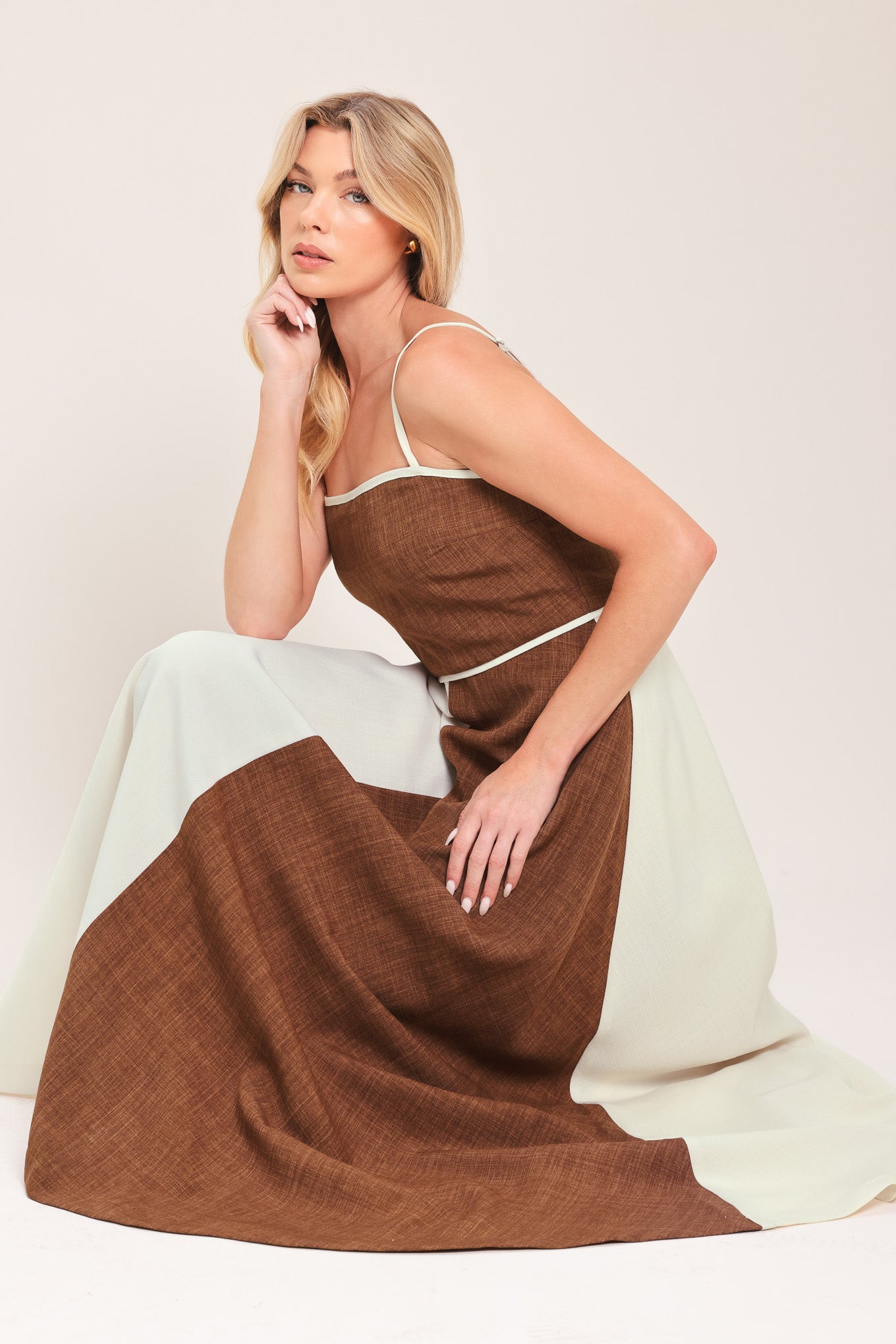 SIENNA FORM WOVEN MIDI DRESS