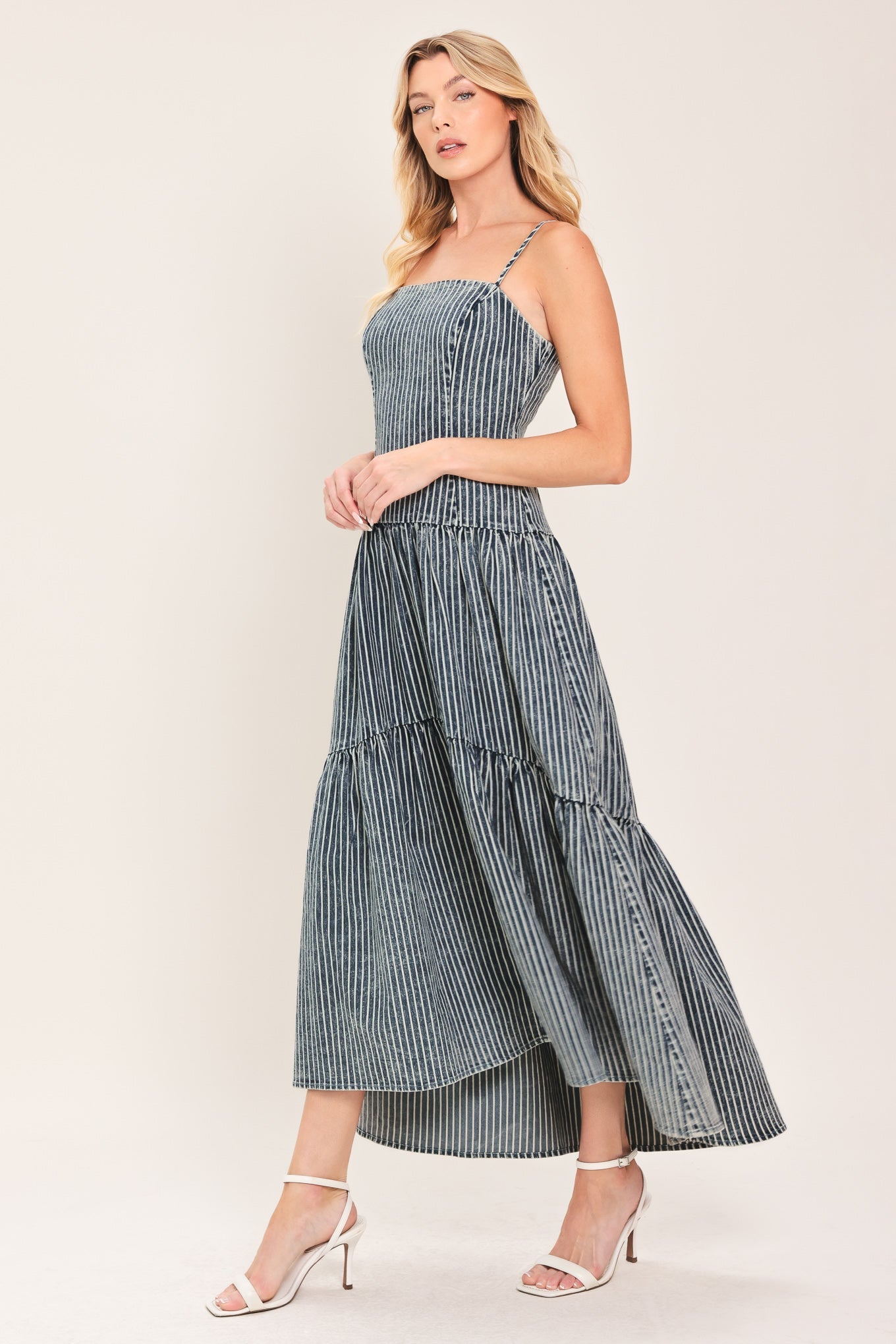EASYGOING ROMANCE DENIM MIDI DRESS