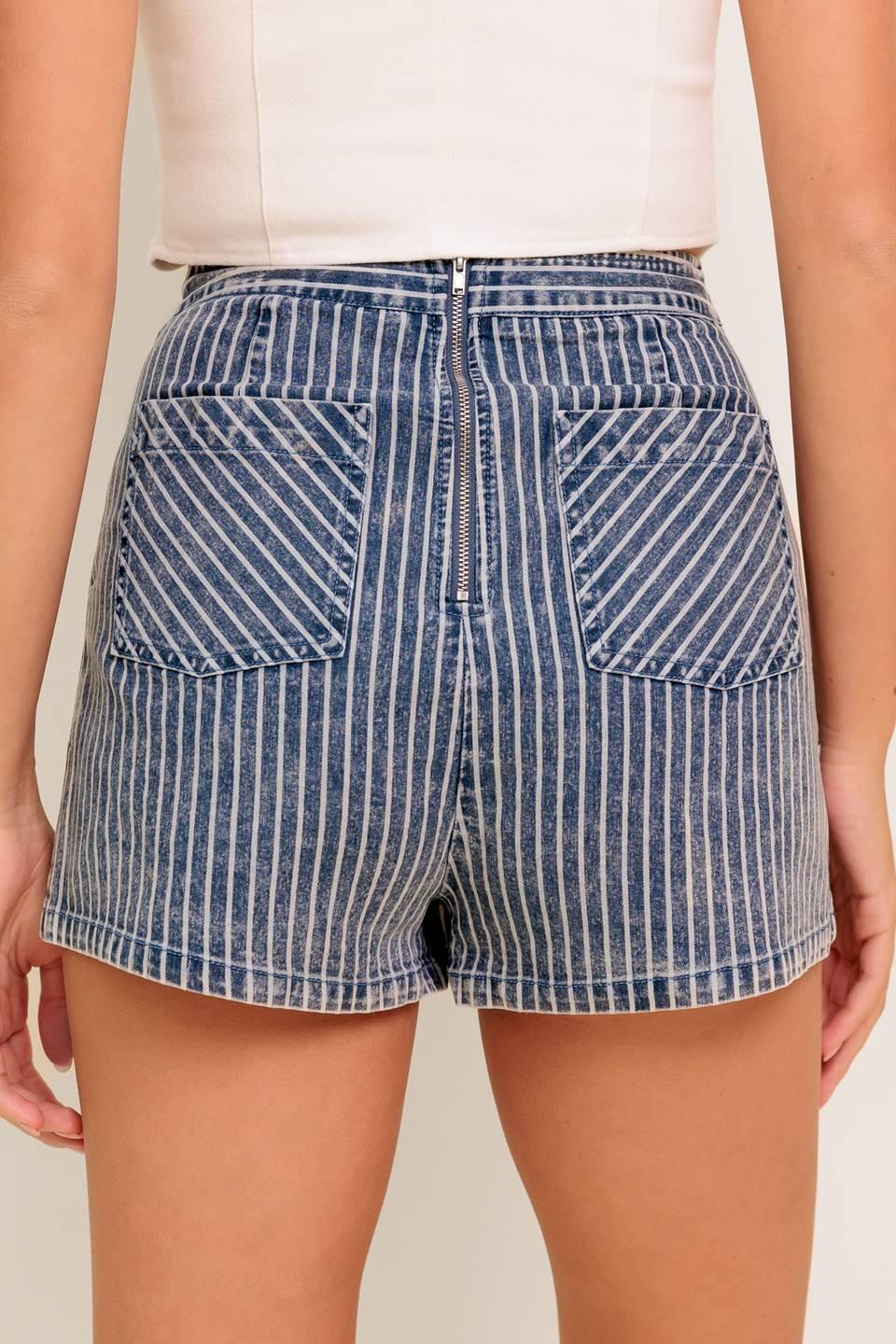 OCEAN BLISS DENIM SKORT