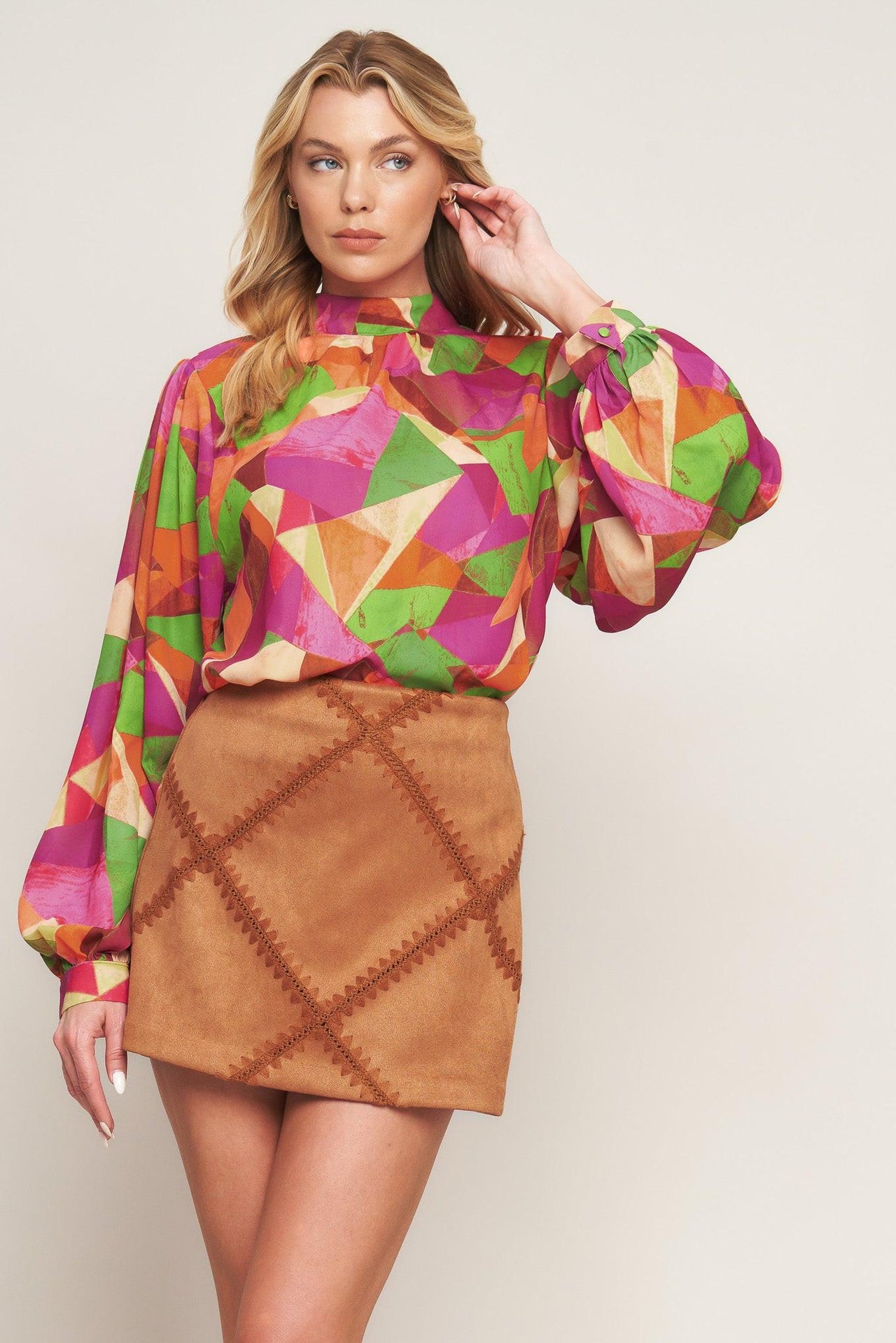 LOOKING AHEAD WOVEN TOP