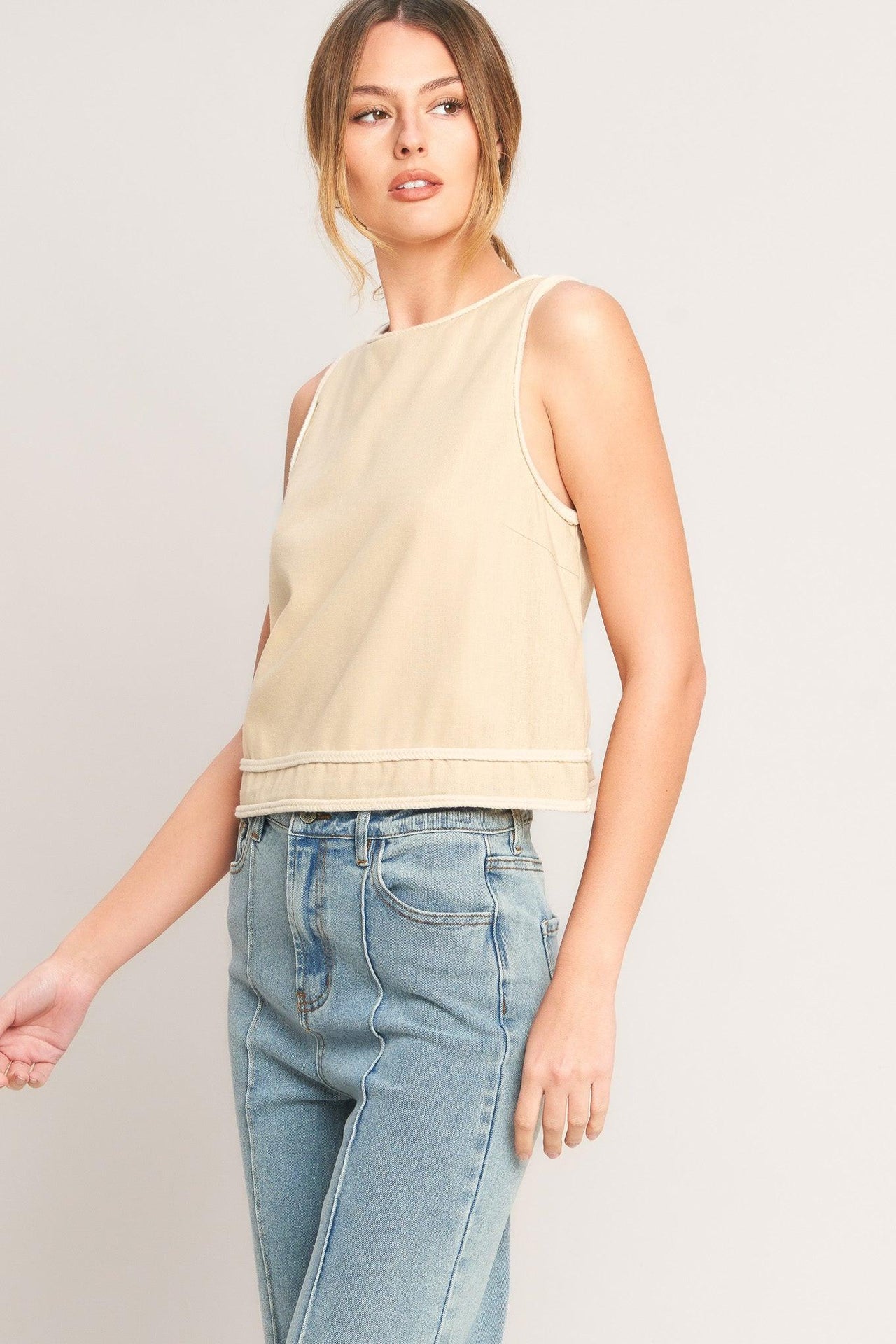 ELEVATED ESSENTIAL WOVEN TOP