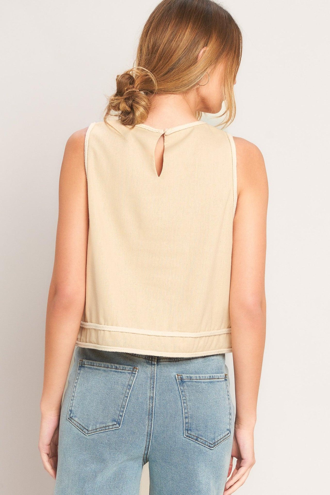 ELEVATED ESSENTIAL WOVEN TOP