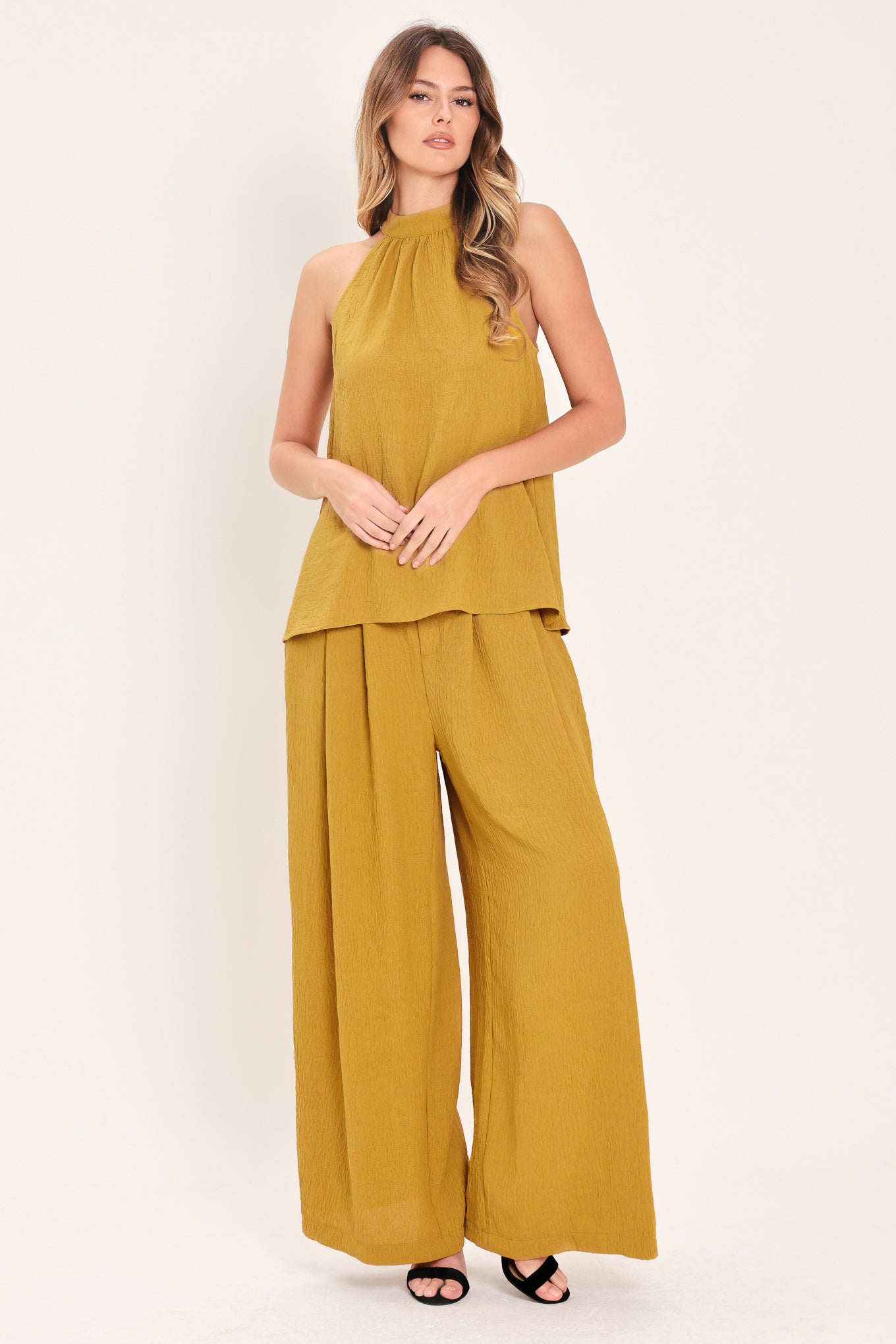 GOLDEN STATE OF MIND WOVEN HALTER TOP