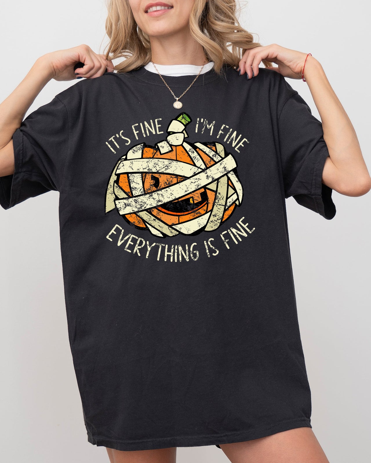 It's Fine, I'm Fine, Everything Is Fine Pumpkin Halloween Jack-O-Lantern Spooky Fall Autumn Comfort Colors Tee