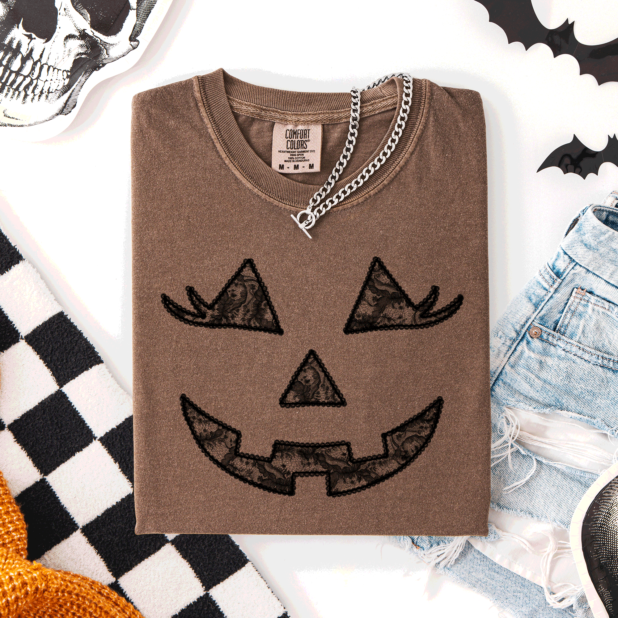 Jack-O-Lantern Coquette Faux Lace Halloween Motif Delicate Detail Print Comfort Colors Tee