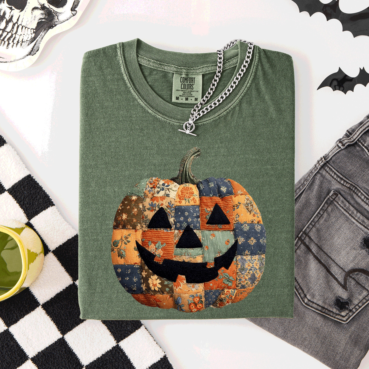 Jack O Lantern Faux Quilt Pumpkin Halloween Fall Autumn Spooky Cozy Comfort Colors Tee