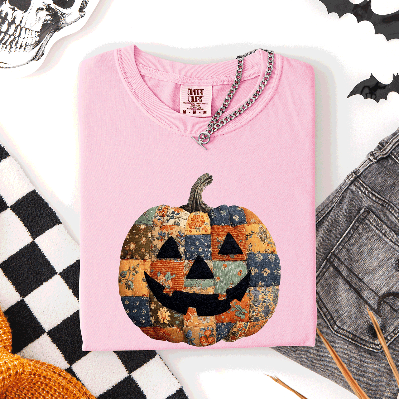 Jack O Lantern Faux Quilt Pumpkin Halloween Fall Autumn Spooky Cozy Comfort Colors Tee