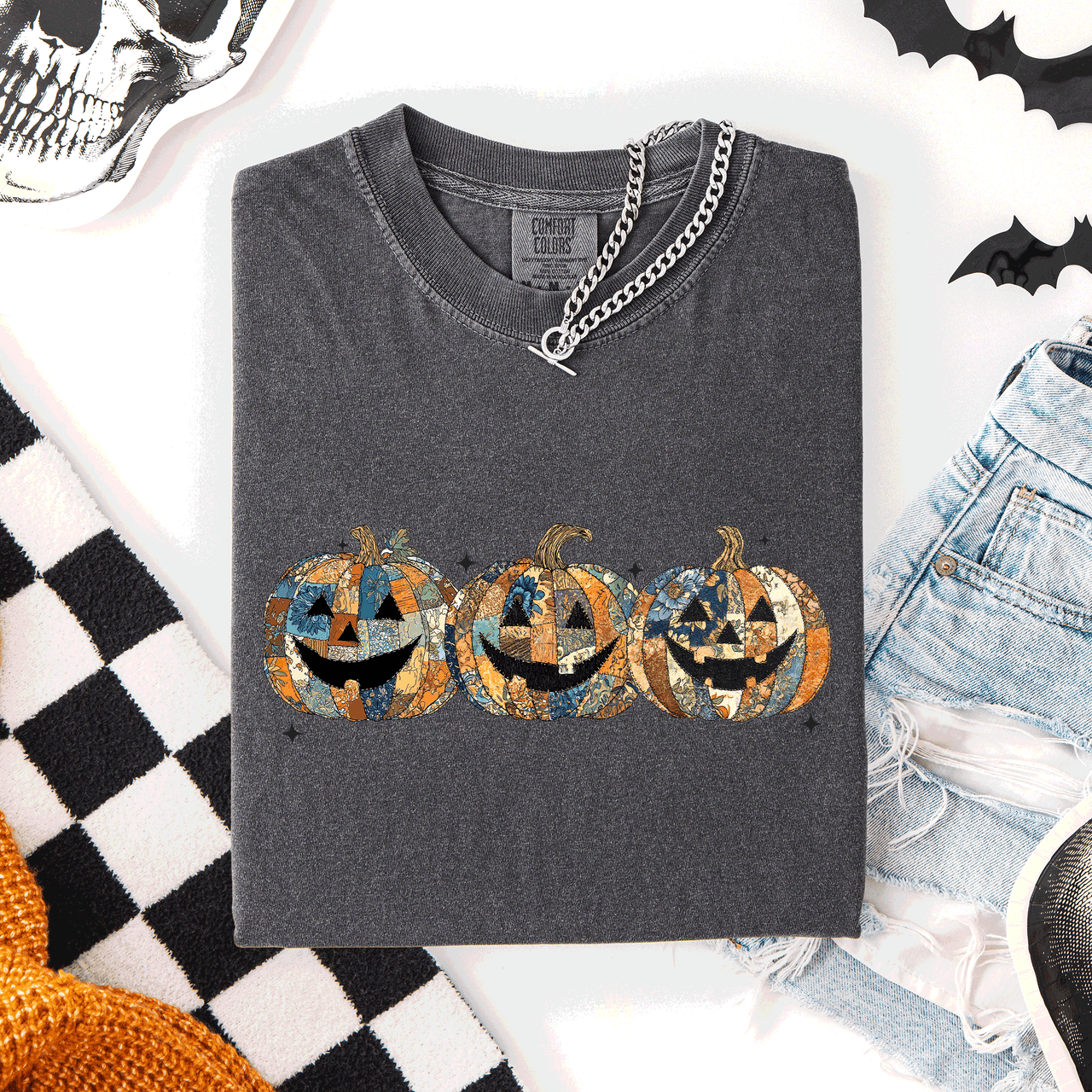 Jack O Lanterns Faux Quilt Classic Halloween Fall Autumn Trad Comfort Colors Tee