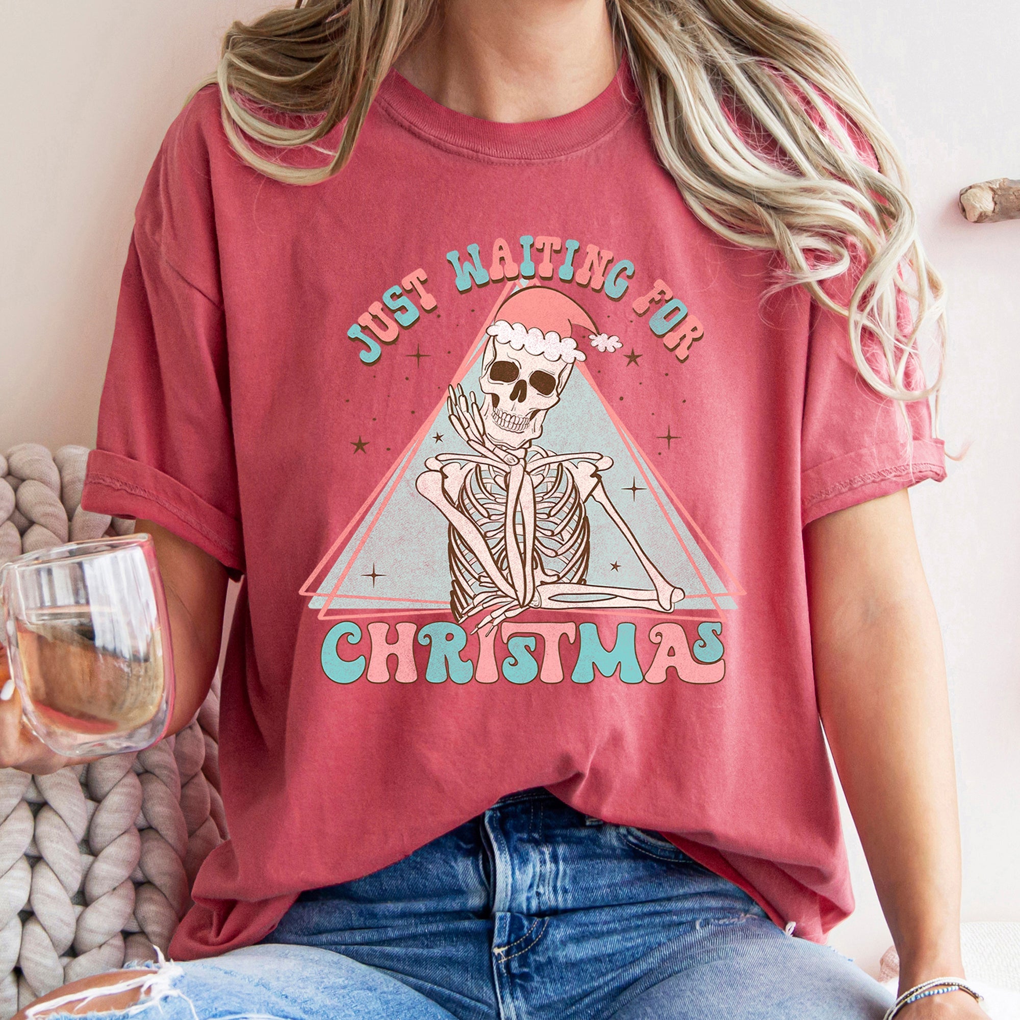 Just Waiting For Christmas Skeleton Retro Classic Graphic Artwork Comfort Colors Tee