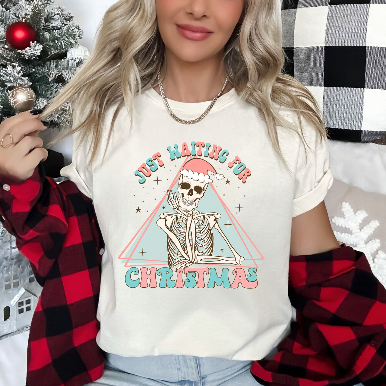 Just Waiting For Christmas Skeleton Retro Classic Vintage Holiday Ghost Graphic Tee