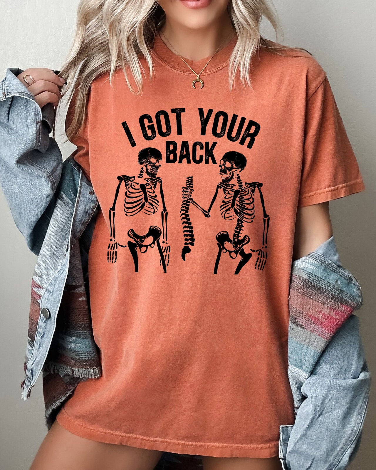 I Got Your Back Skeleton Witch Aesthetic Meme Halloween Spooky Costume Comfort Colors Tee