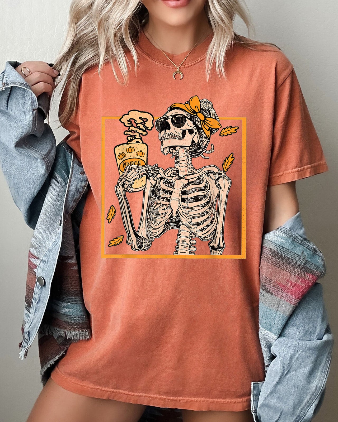 Skeleton Lady Fall Leaves Witch Aesthetic Meme Halloween Spooky Costume Comfort Colors Tee