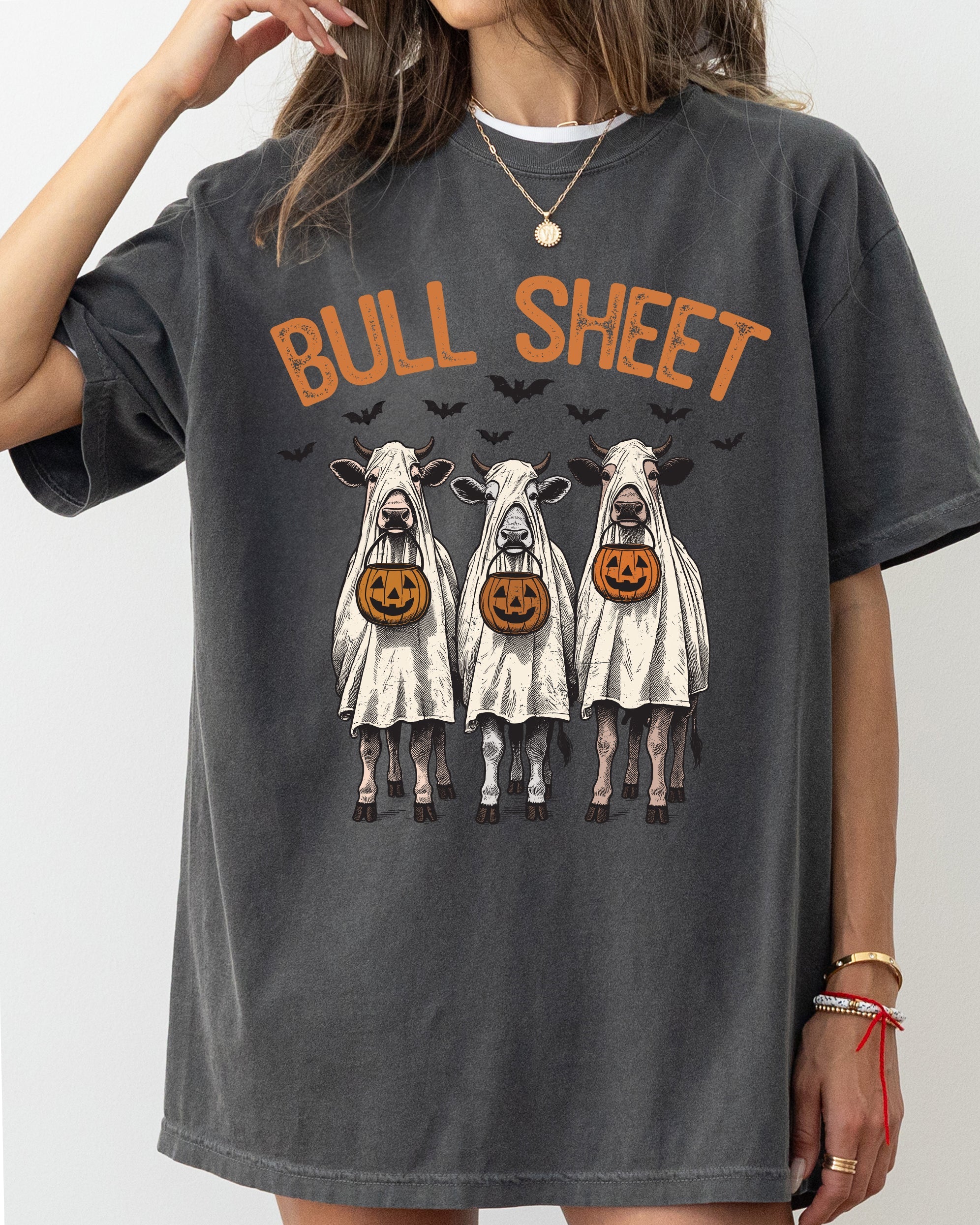 Bull Sheet Cow Lovers Farm Ghost Western Witch Aesthetic Meme Halloween Costume Comfort Colors Tee