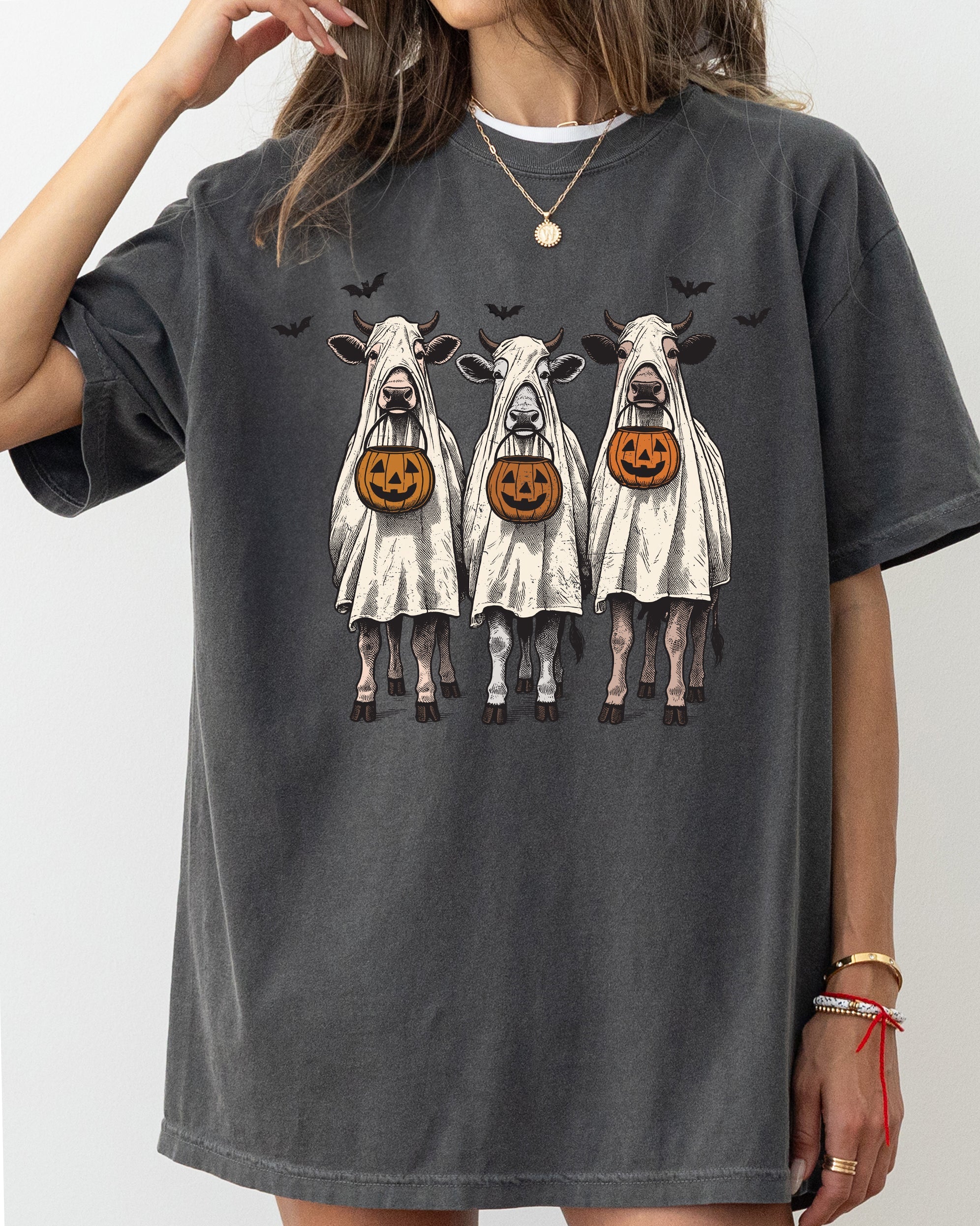 Bulls Cow Lovers Farm Ghost Western Witch Meme Halloween Costume Comfort Colors Tee