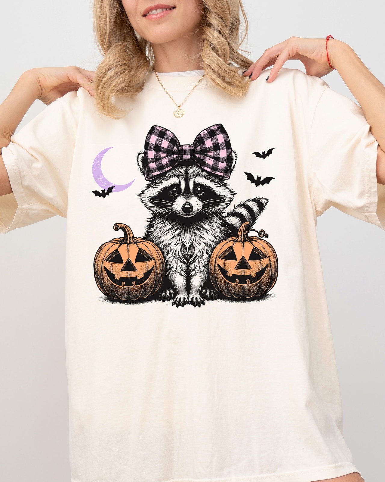 Cute Raccoon Halloween Aesthetic Meme Western Witch Hair Bow Pumpkin Costume Comfort Colors Tee