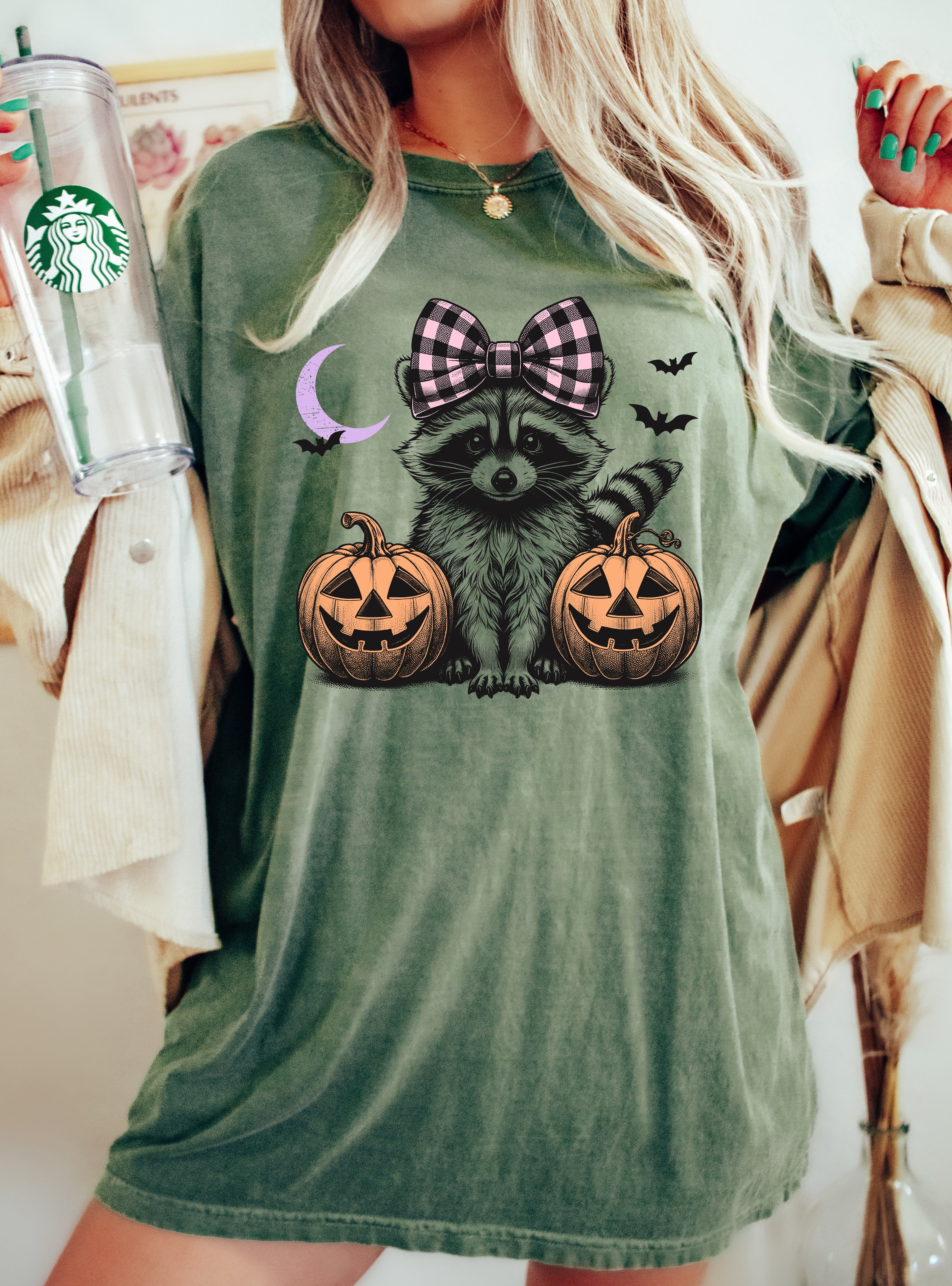 Cute Raccoon Halloween Aesthetic Meme Western Witch Hair Bow Pumpkin Costume Comfort Colors Tee