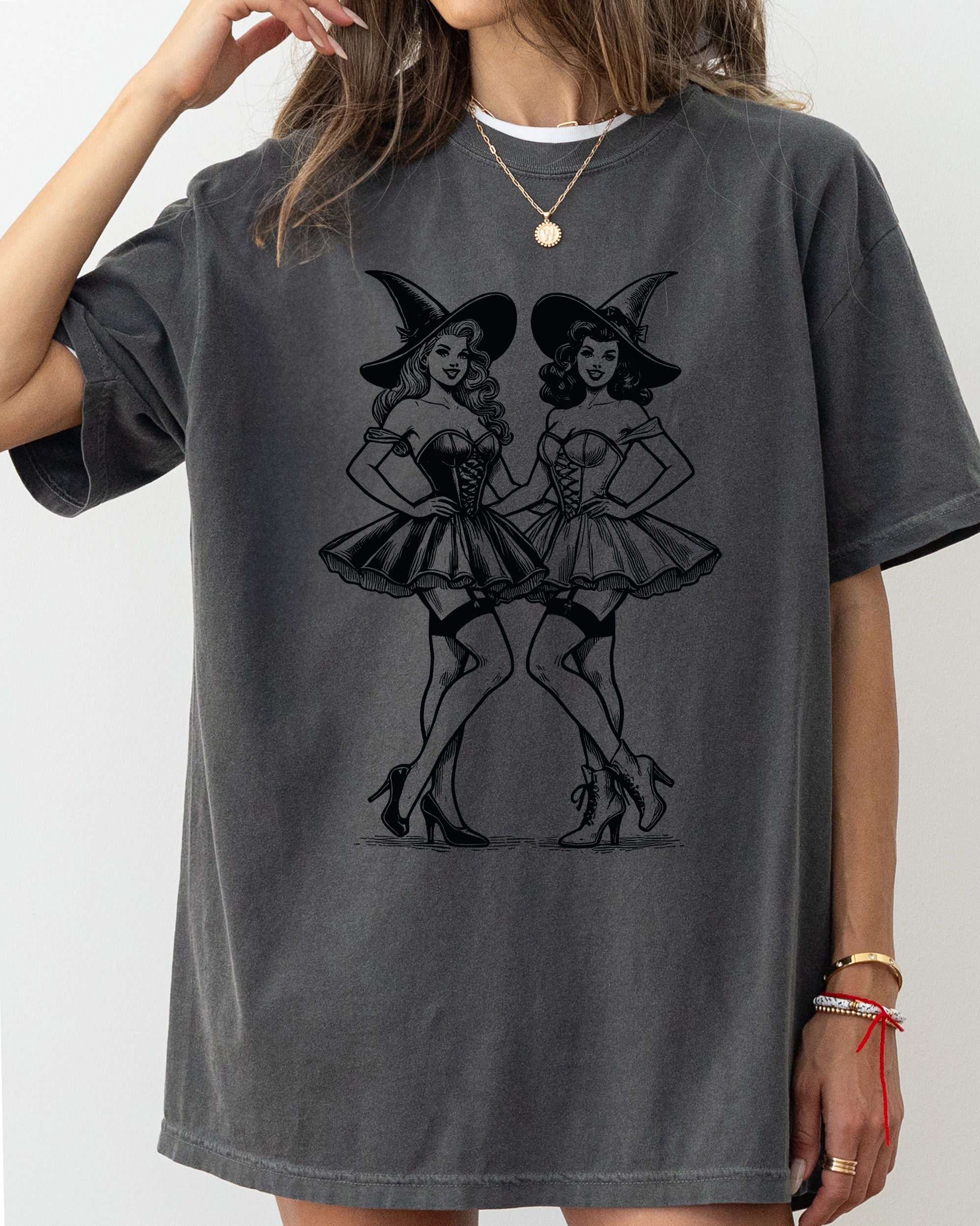 Best Friends Western Witch Aesthetic Meme Halloween Costume Collection Comfort Colors Tee