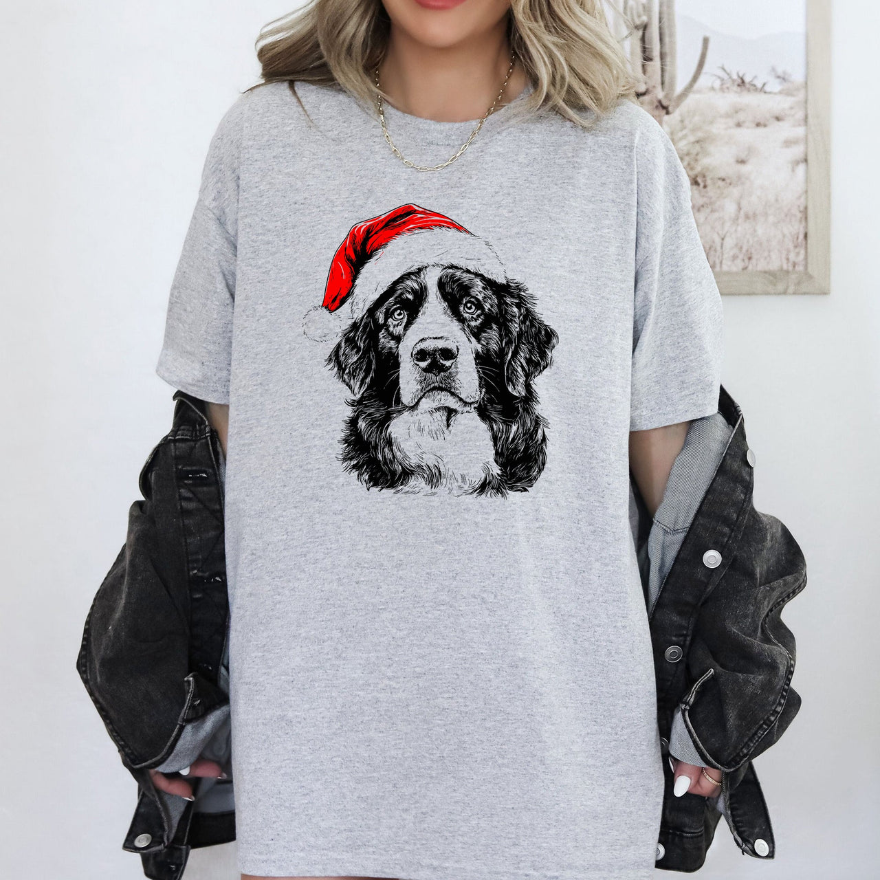 Bernese Mountain Santa Dog Christmas Dog Lover Portrait Holiday Design Comfort Colors Tee