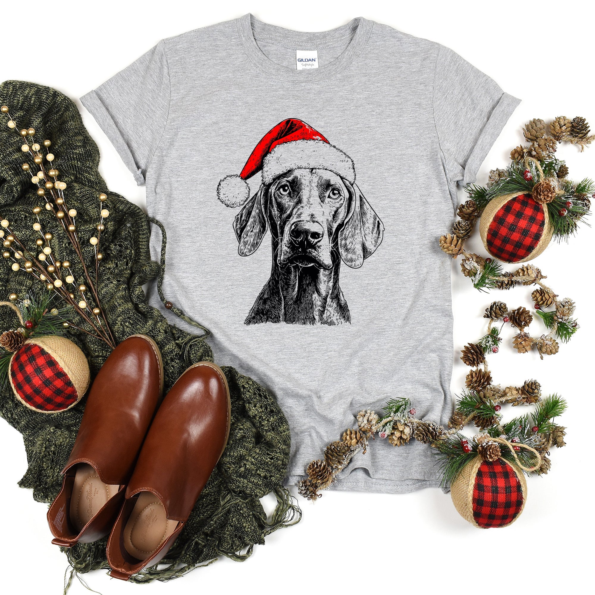 Weimaraner Santa Dog Lover Christmas Cheer For Pet Parents Premium Edition Comfort Colors Tee