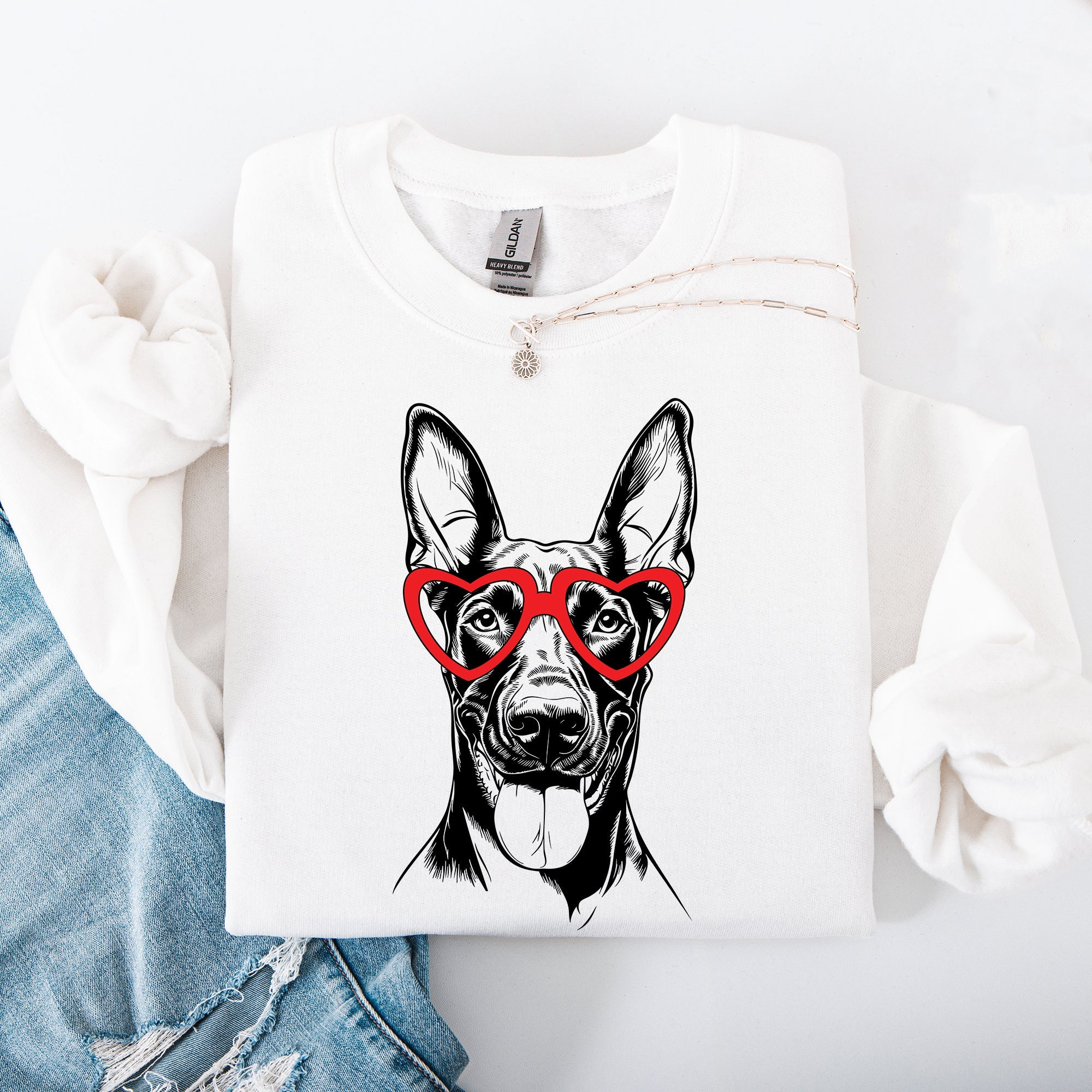 Doberman Valentine's Day Love For Dogs Heartbeat Design That Celebrates Loyal Companions Sweatshirt