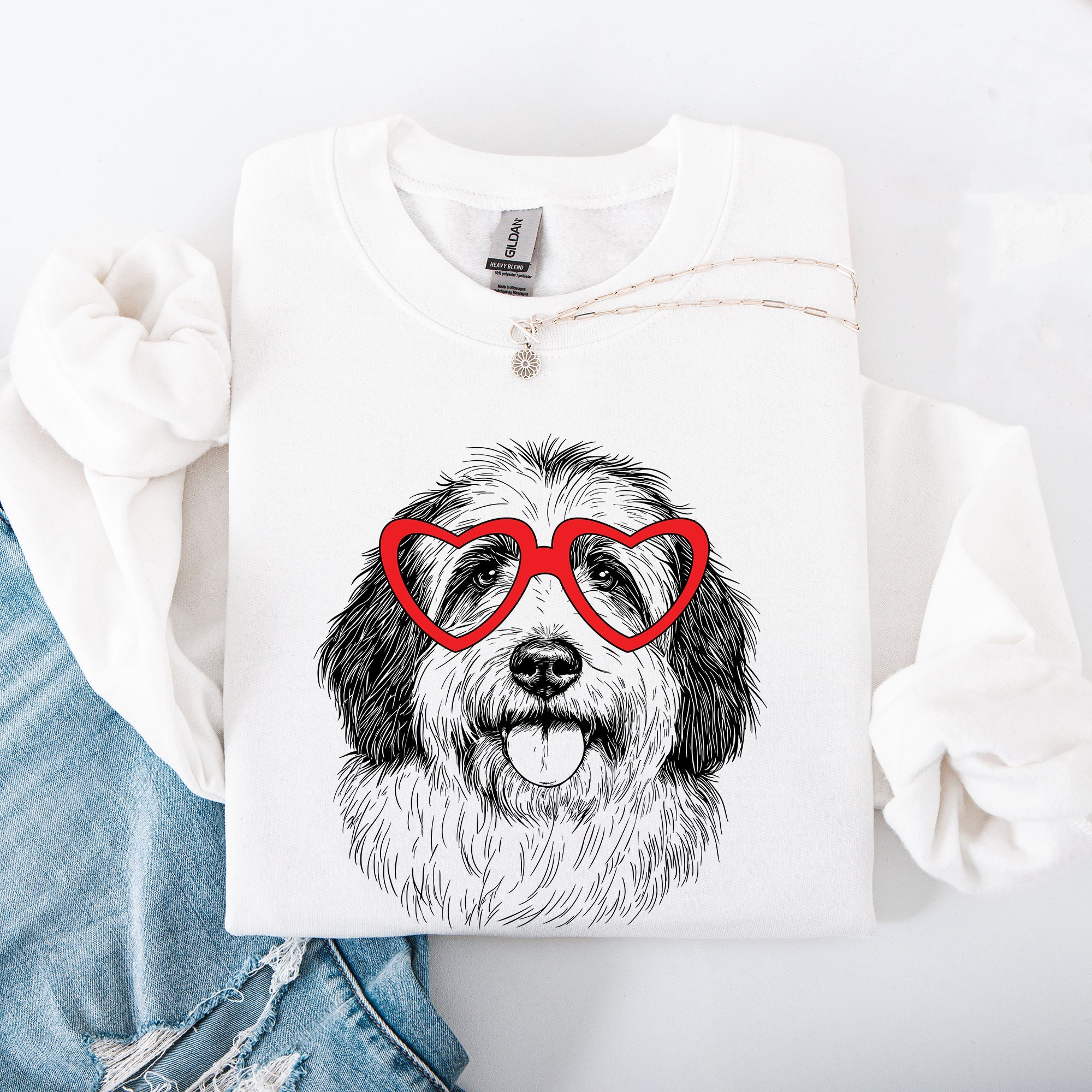 English Sheepdog Valentine's Day Graphic Love For Dog Breed Enthusiasts Sweatshirt