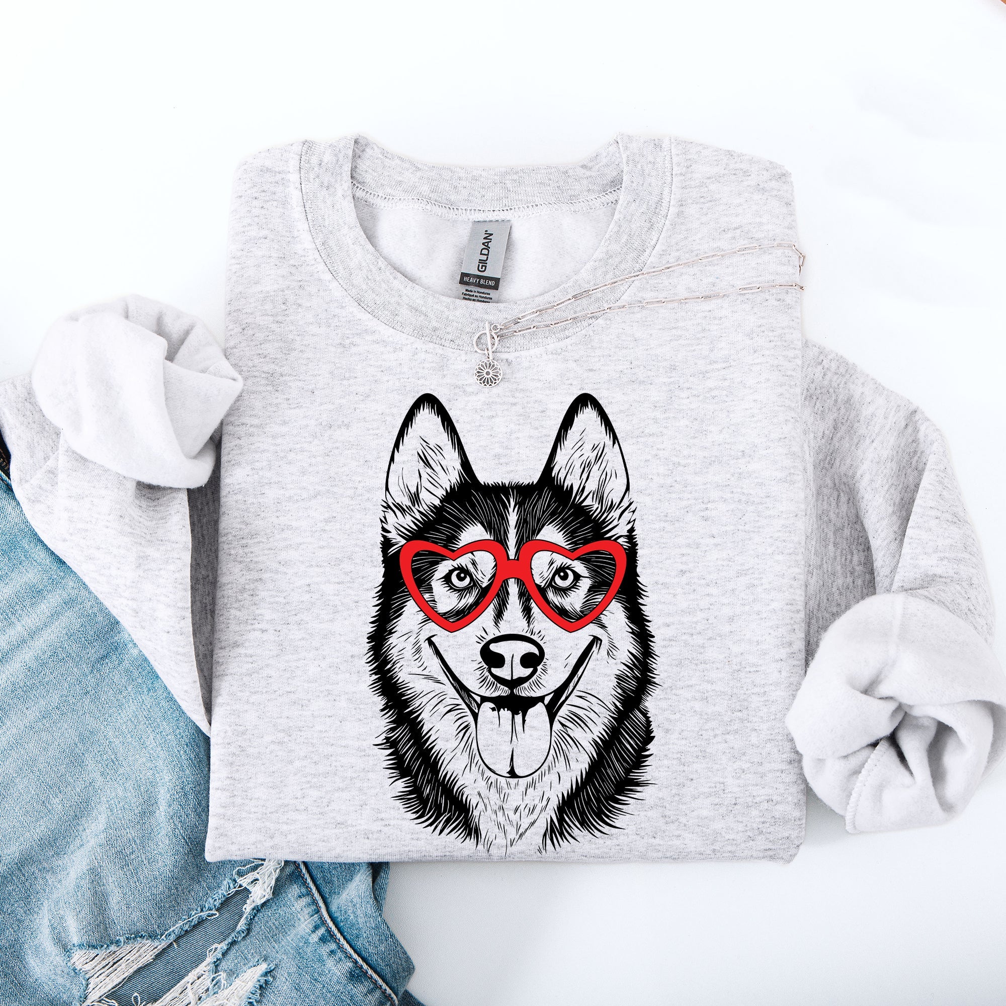 Husky Valentine Dog Breed Portrait Art For Loyal Dog Lovers Everywhere Sweatshirt