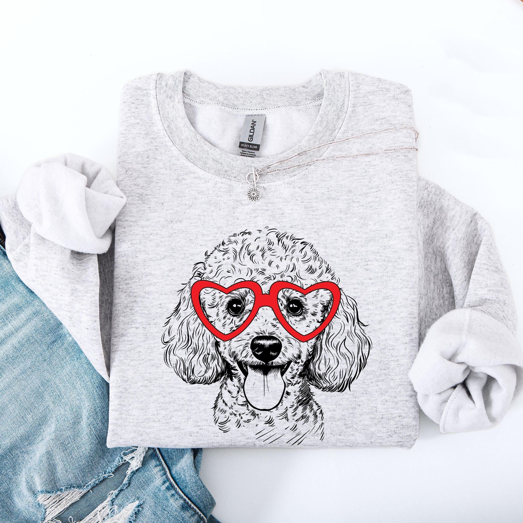 Poodle Pet Lover Valentine's Day Portrait With Hearts And Paw Prints For Dog Owners Sweatshirt