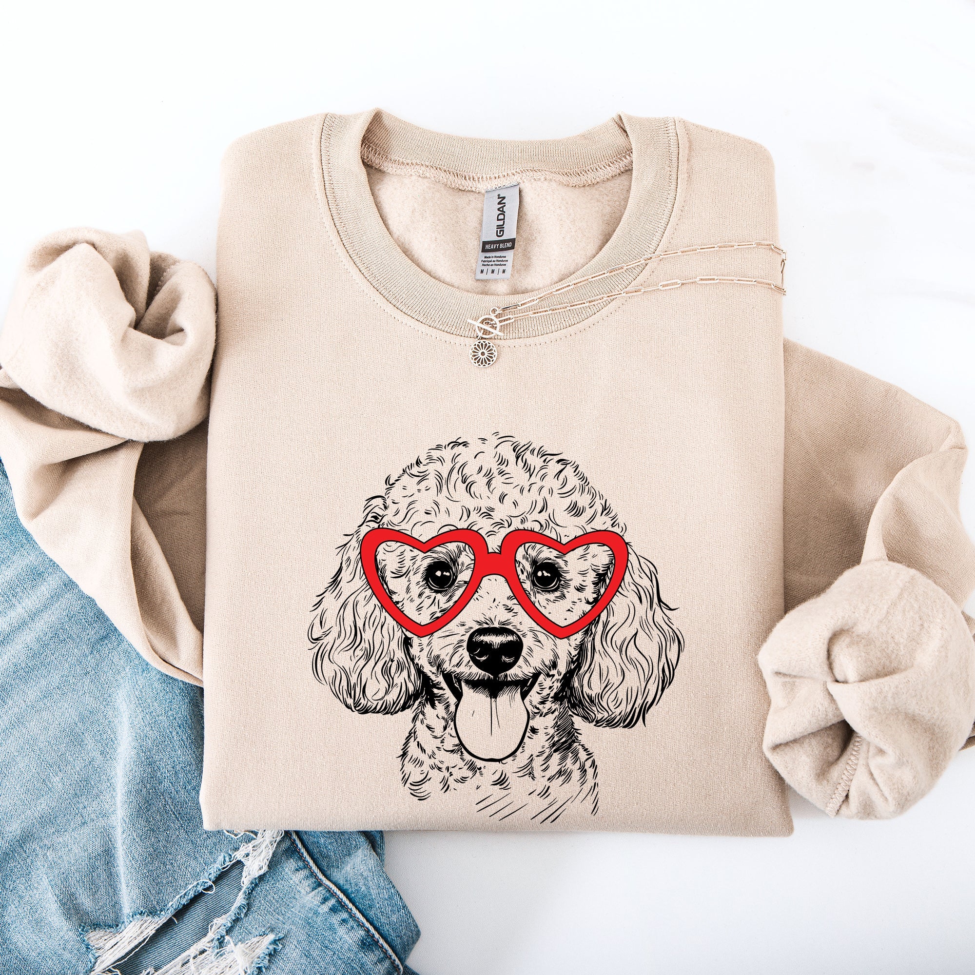 Poodle Pet Lover Valentine's Day Portrait With Hearts And Paw Prints For Dog Owners Sweatshirt