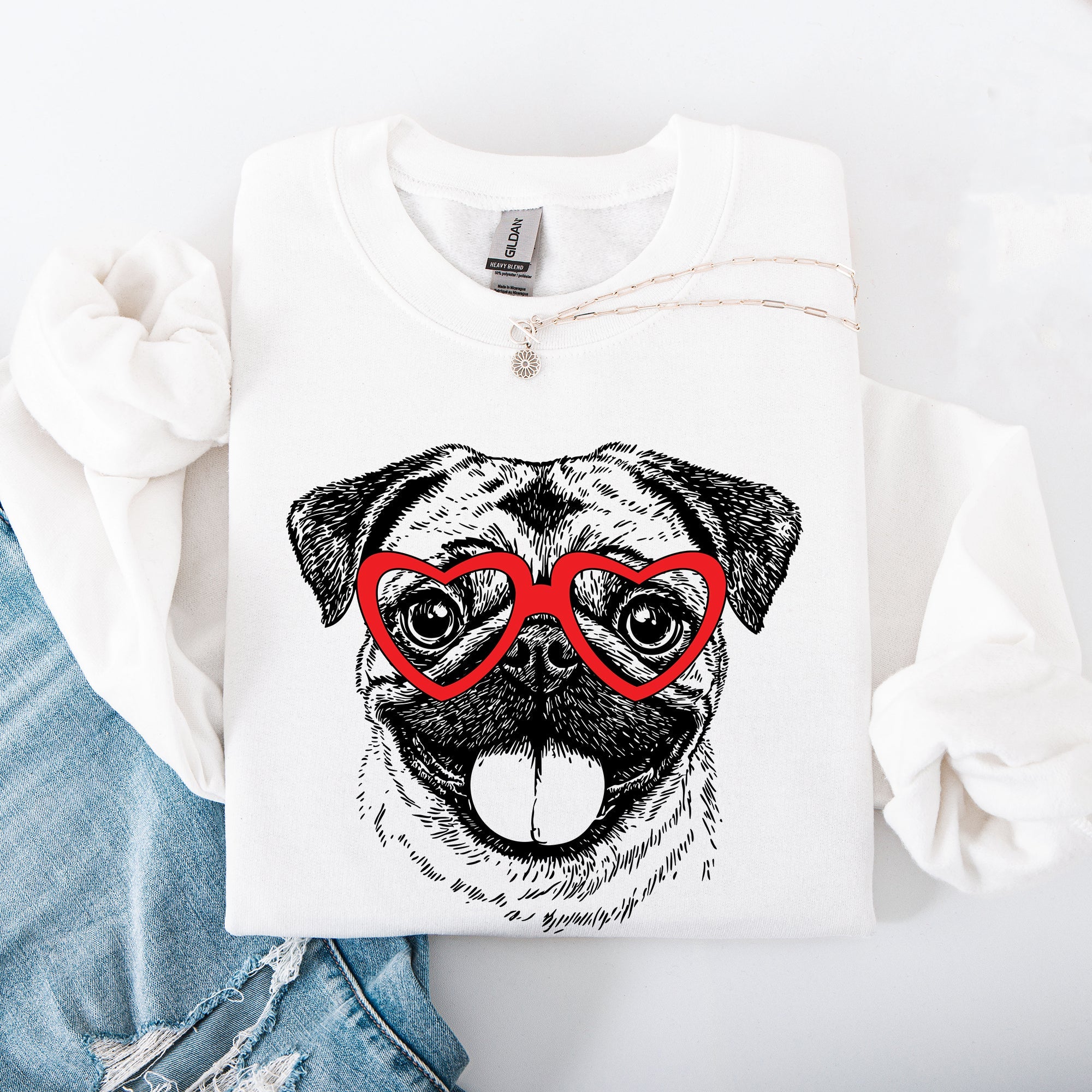 Pug Valentine's Love Portrait With Heart Paw Print Artwork For Dog Lovers Everywhere Sweatshirt