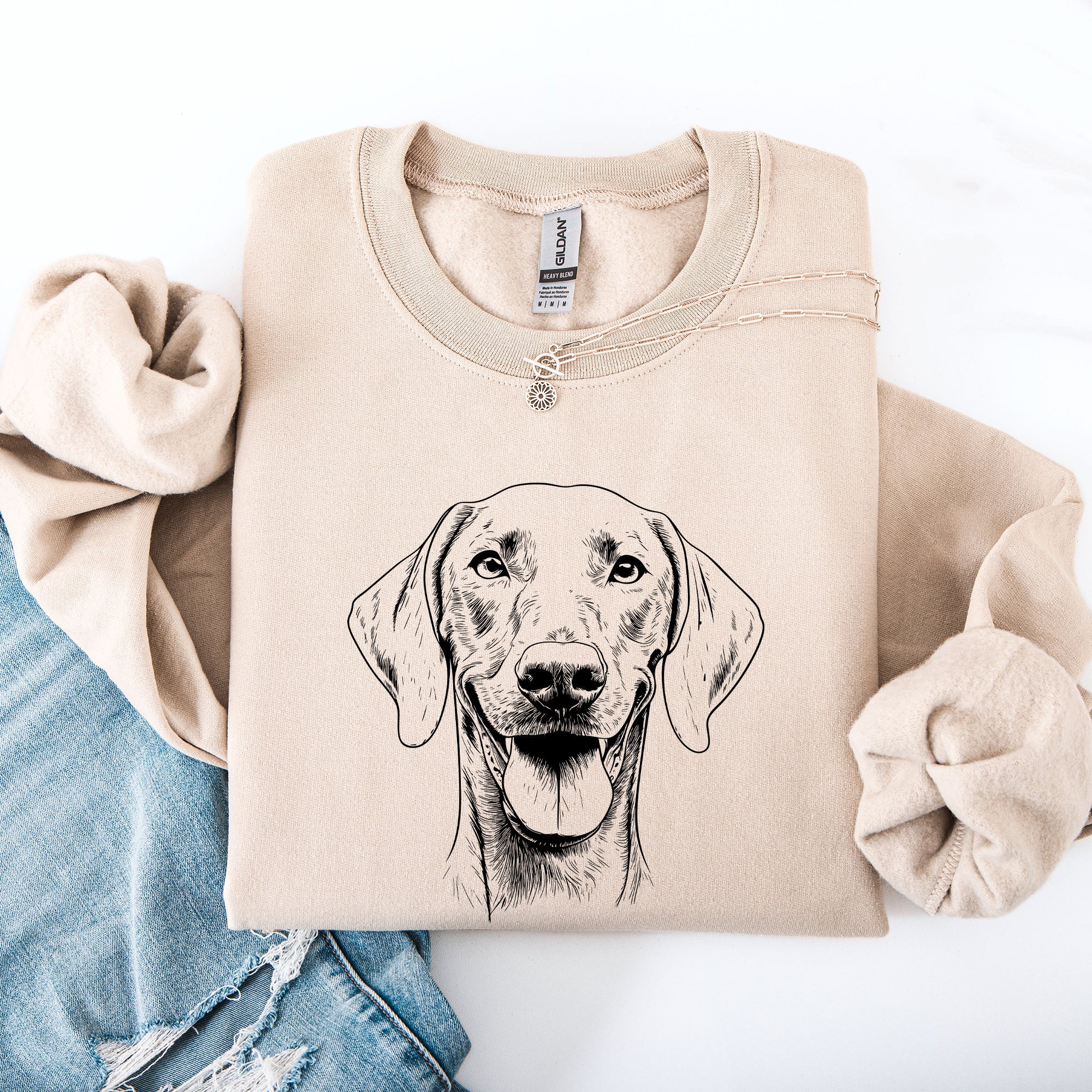 Weimaraner Portrait Of A Loyal Dog Breed Lover For Pet Enthusiasts And Home Decor Sweatshirt