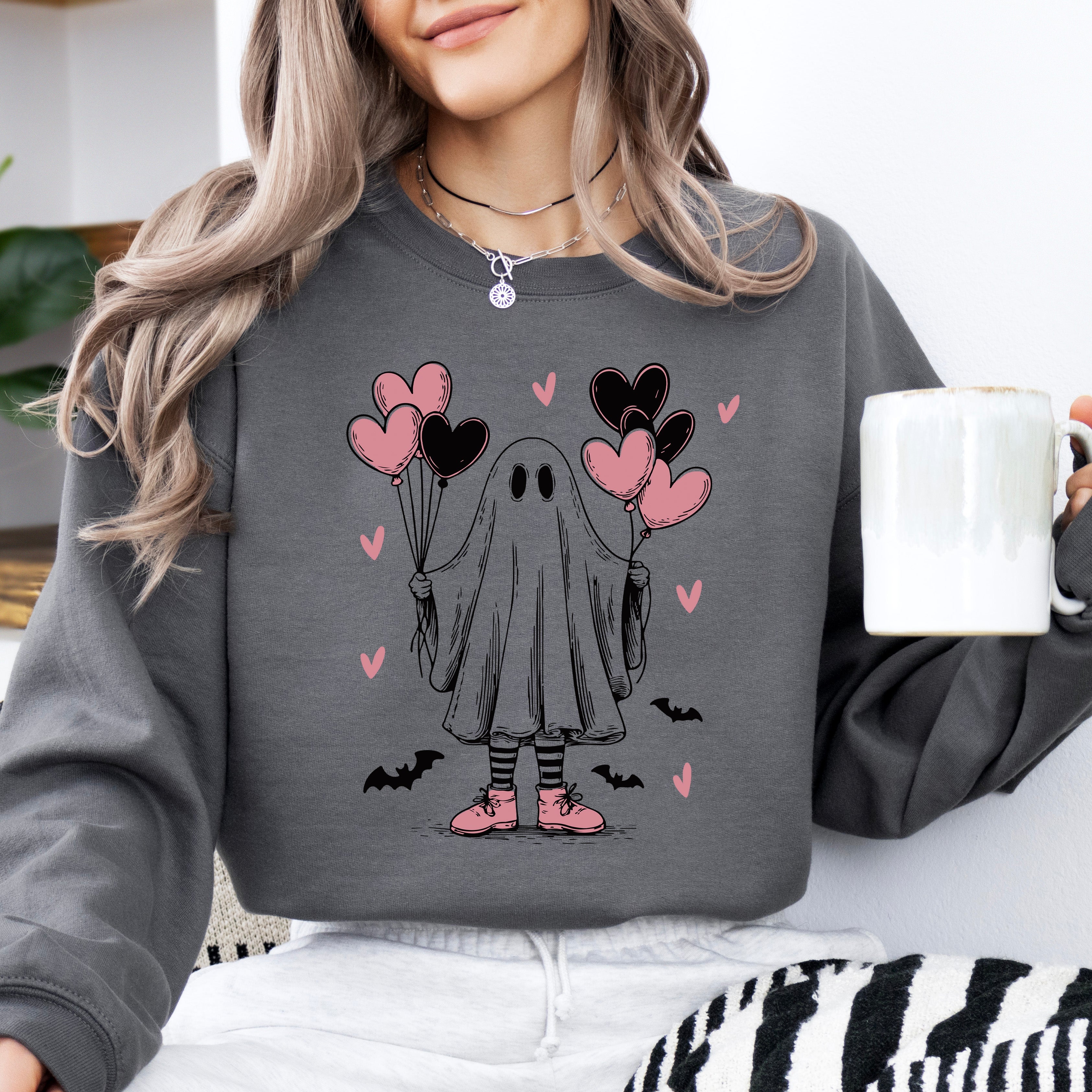 Cute Ghost Lover Hearts Valentine's Day Love Cozy Fleece Ultra Soft Graphic Sweatshirt