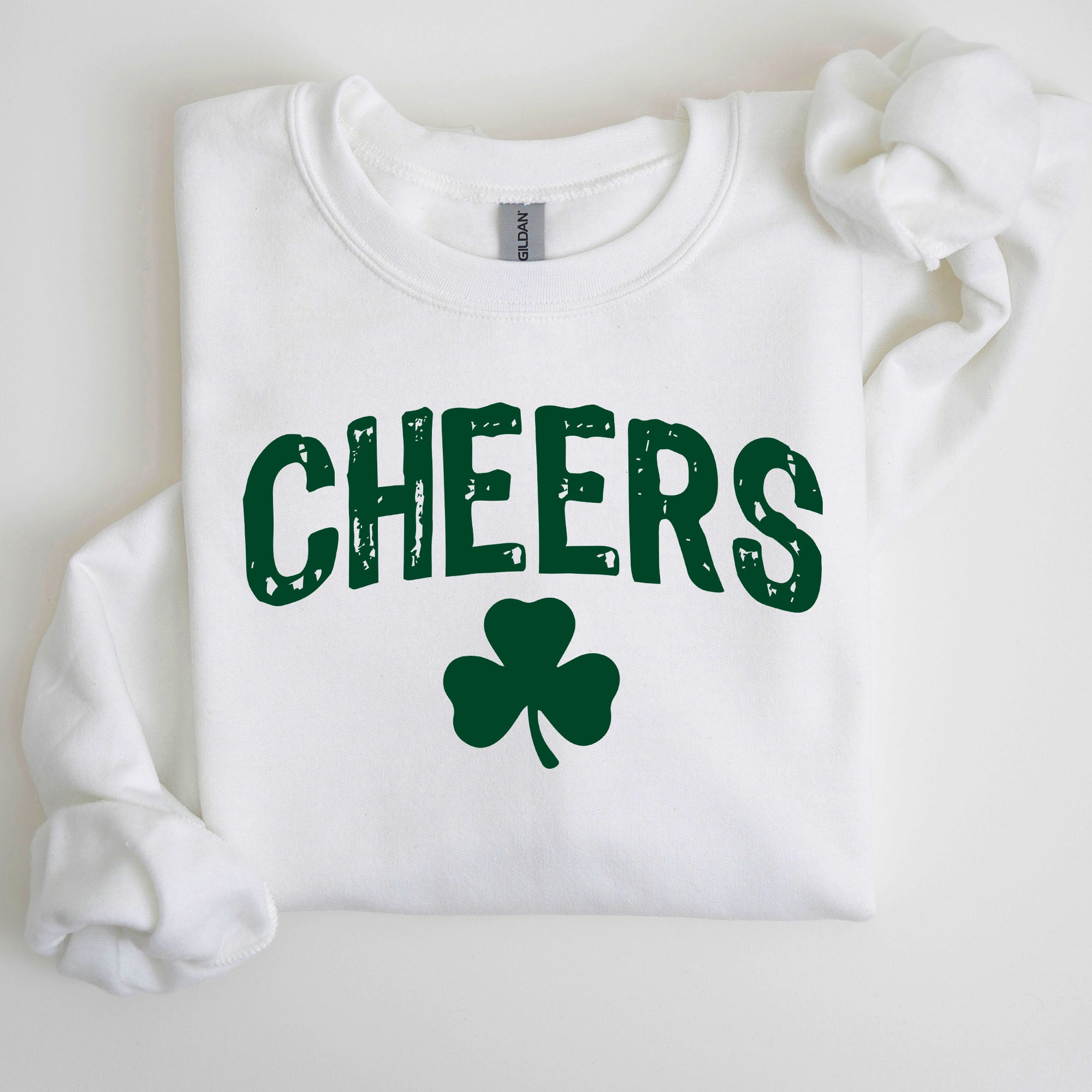 Cheers Shamrock Clover Lucky Retro Irish Lucky Charm St Patrick's Day Sweatshirt