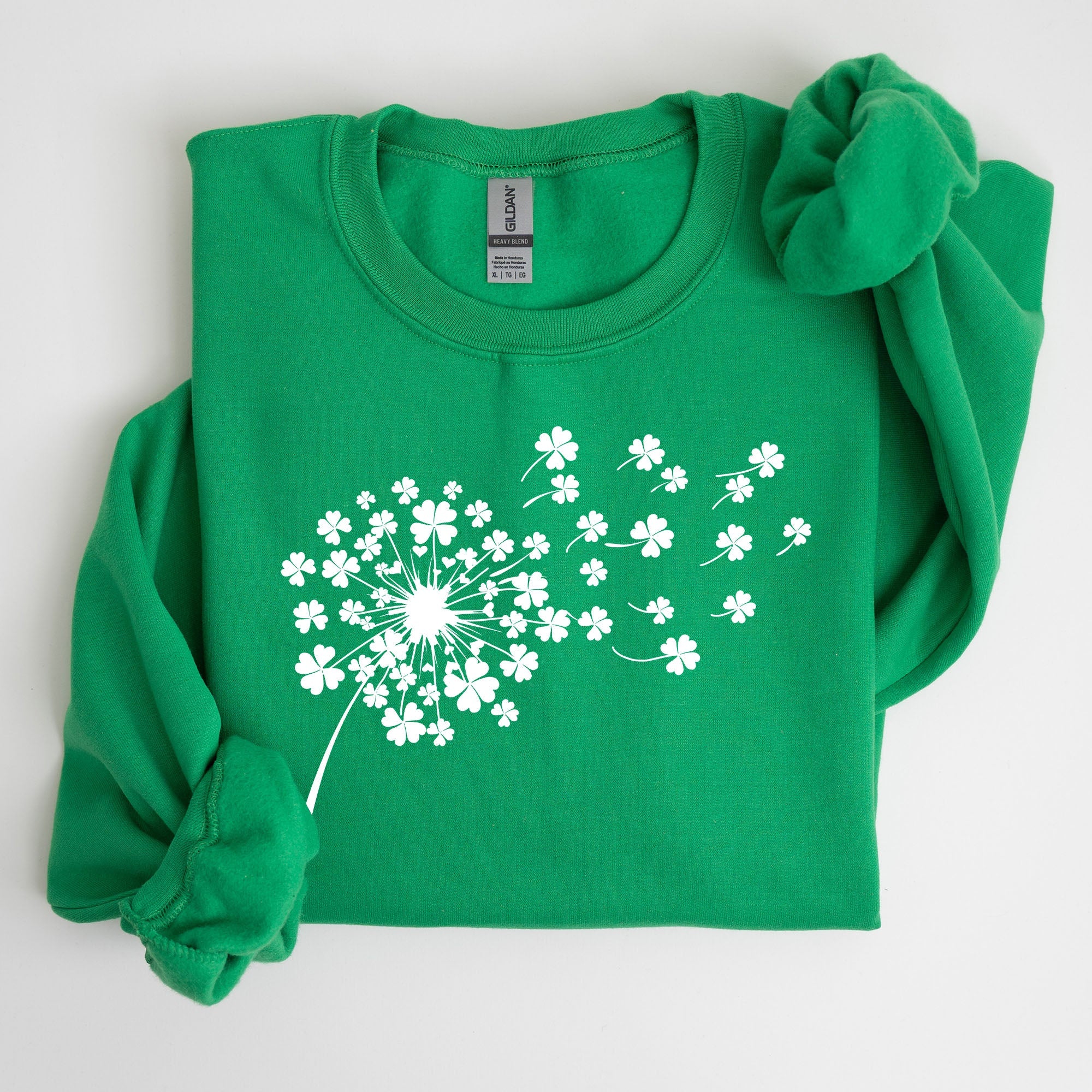 Dandelion St Patrick's Day Coquette Bow Clover Shamrock Lucky Irish Lucky Charm Sweatshirt