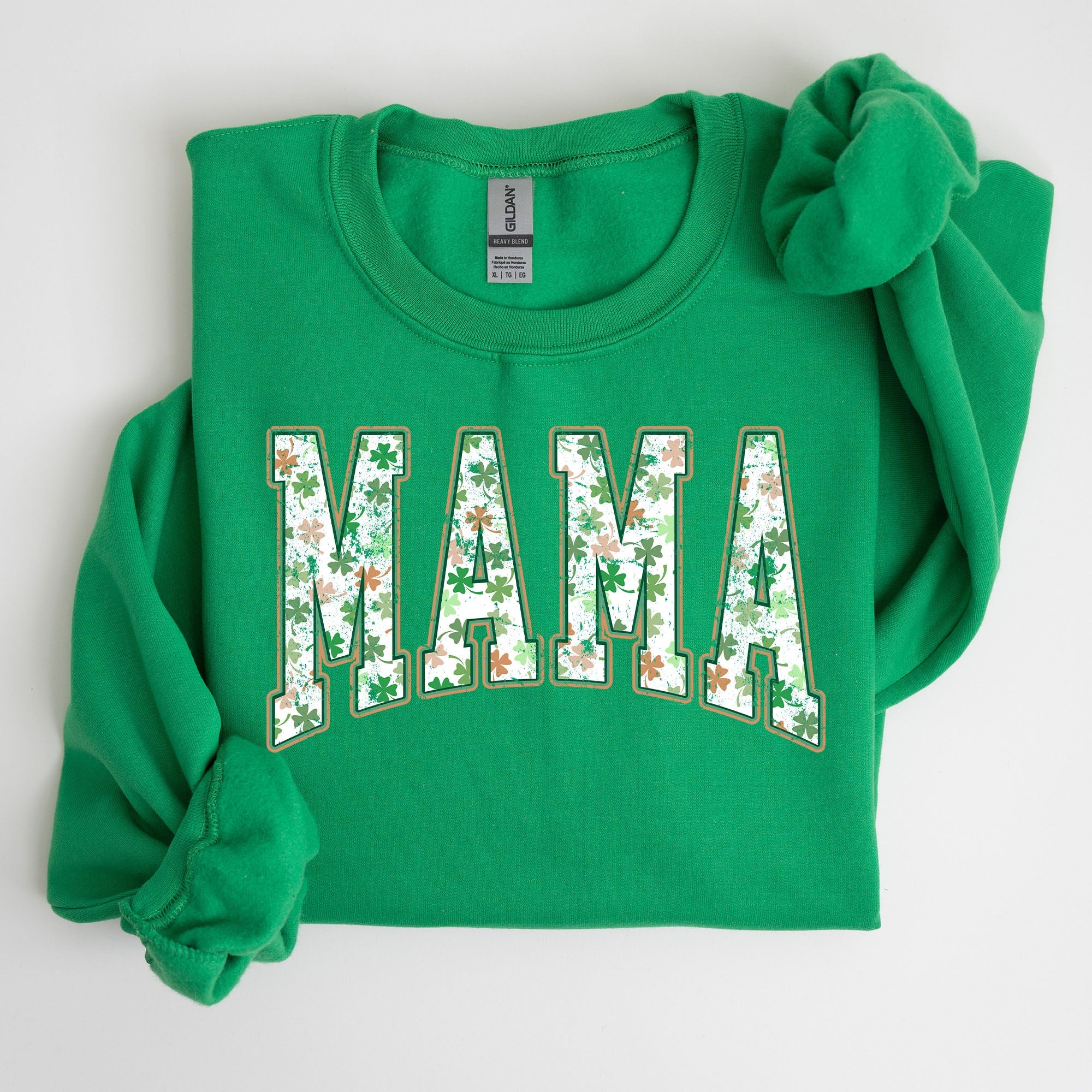 Mama Retro Cozy St. Paddy's Day Clover Shamrock Lucky Irish Lucky Charm Sweatshirt
