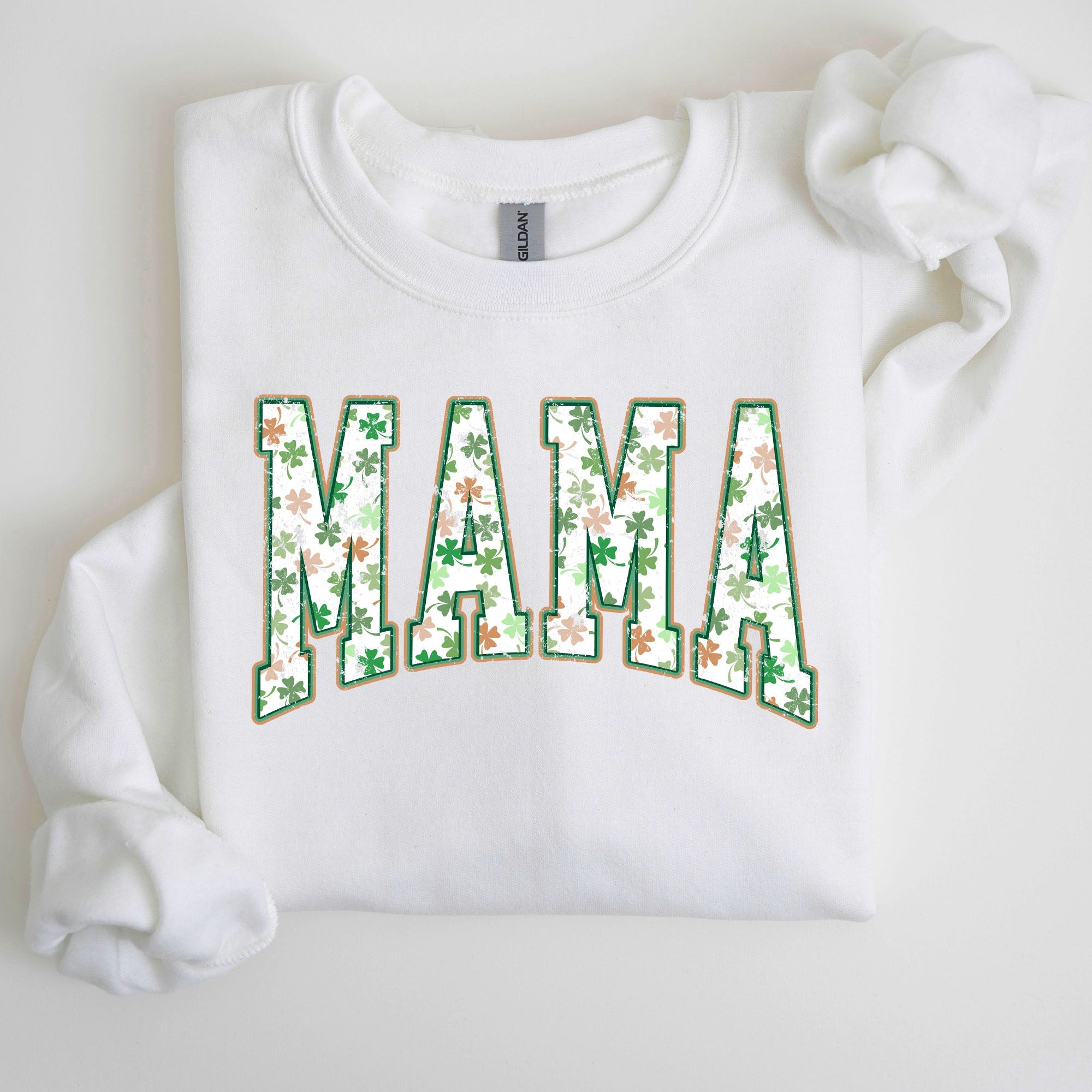 Mama Retro Cozy St. Paddy's Day Clover Shamrock Lucky Irish Lucky Charm Sweatshirt