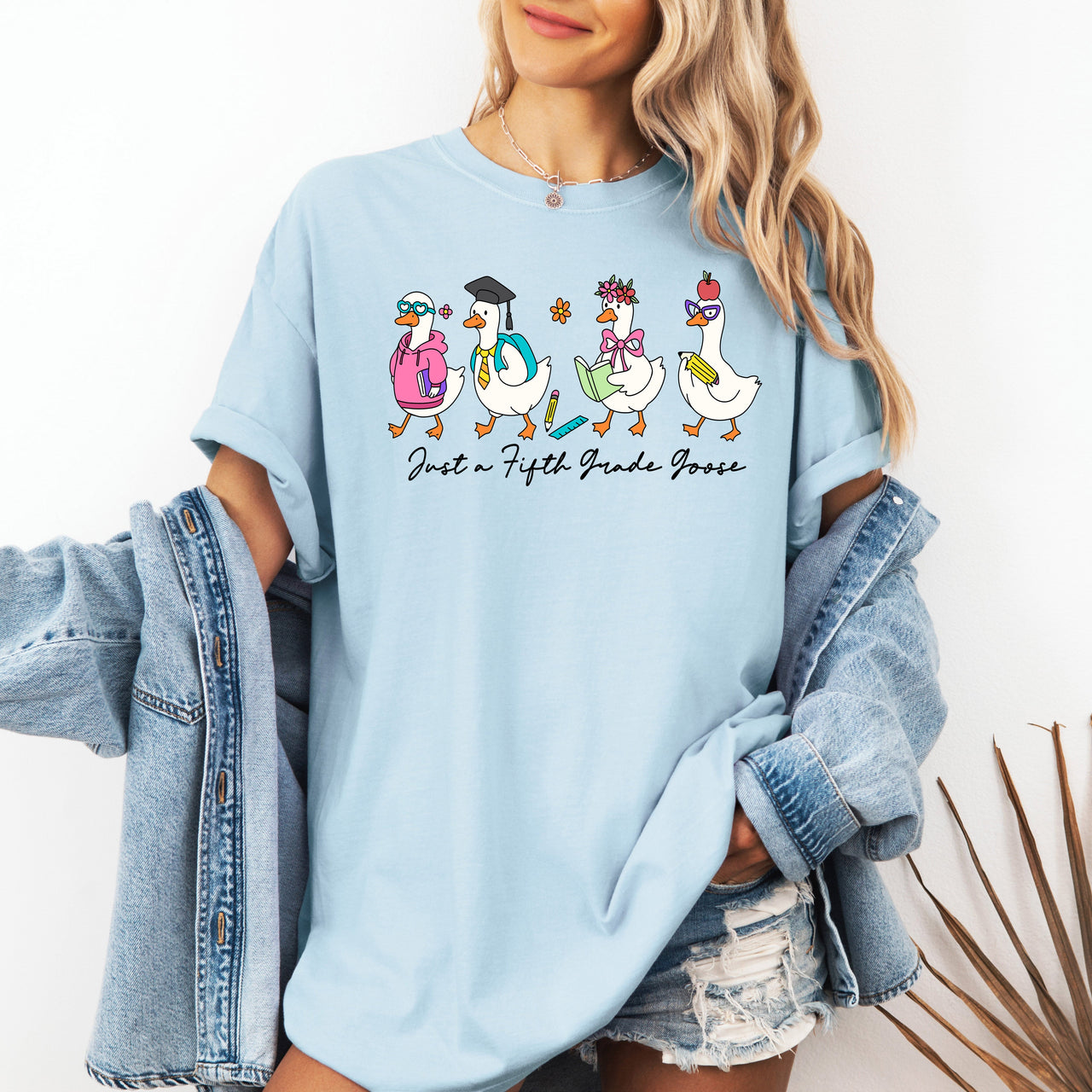 Just A Fifth Grade Goose Back To School Bow Teacher Appreciation Comfort Colors Tee