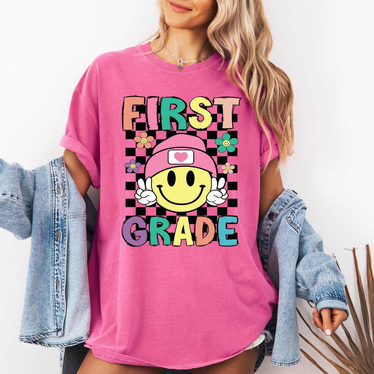 First Grade Smiley Face Teacher Back To School Spirit First Day Of School Comfort Colors Tee
