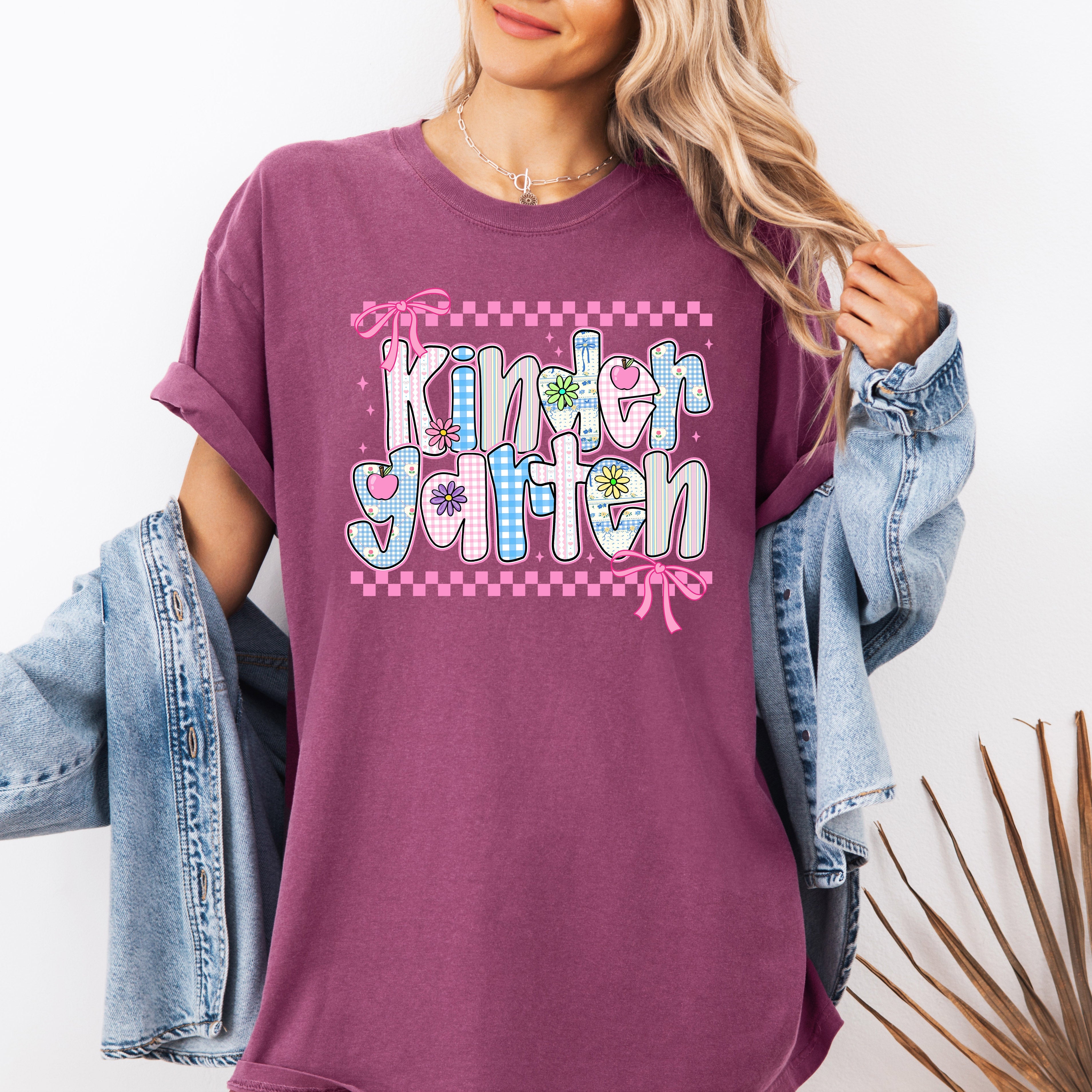 Kindergarten Teacher Retro Checkered Back To School First Day Of School Cute Teacher Appreciation Comfort Colors Tee