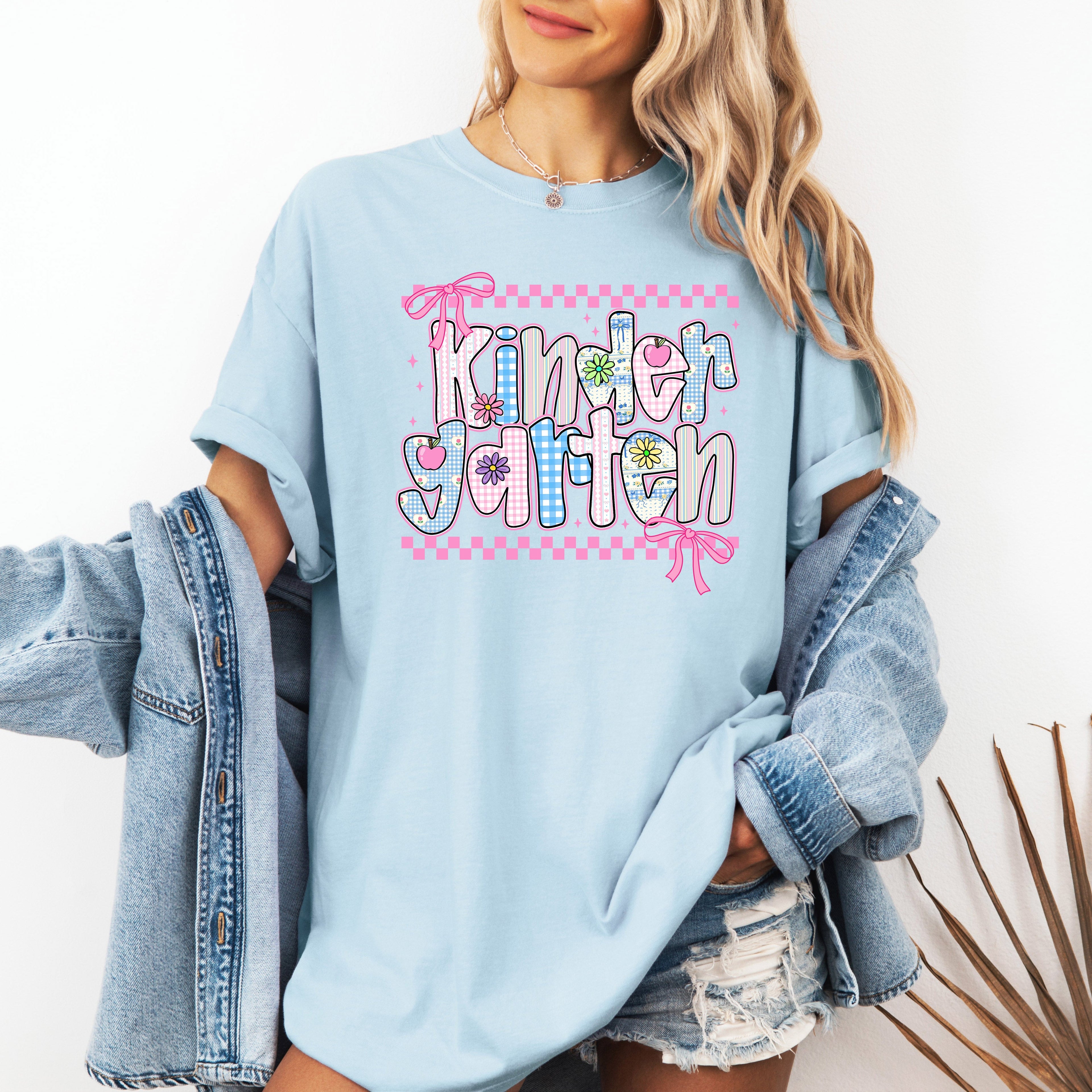 Kindergarten Teacher Retro Checkered Back To School First Day Of School Cute Teacher Appreciation Comfort Colors Tee
