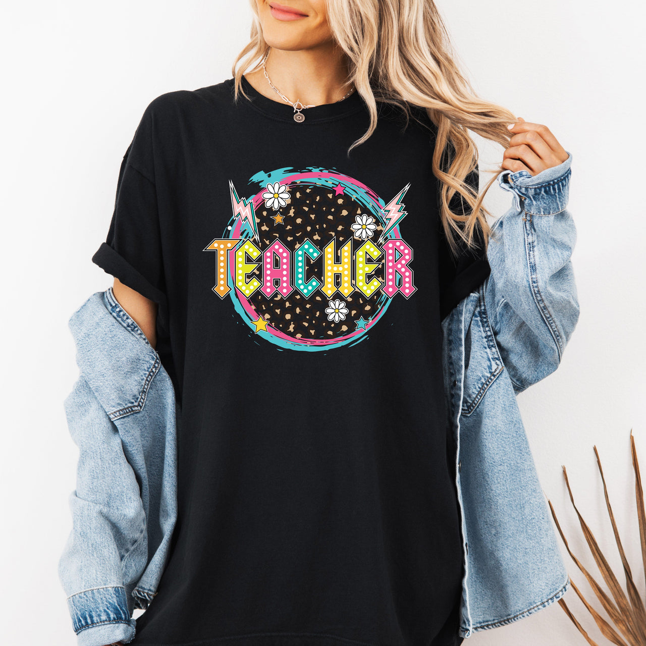 Teacher Leopard Daisy Back To School First Day Coquette Theme Comfort Colors Tee