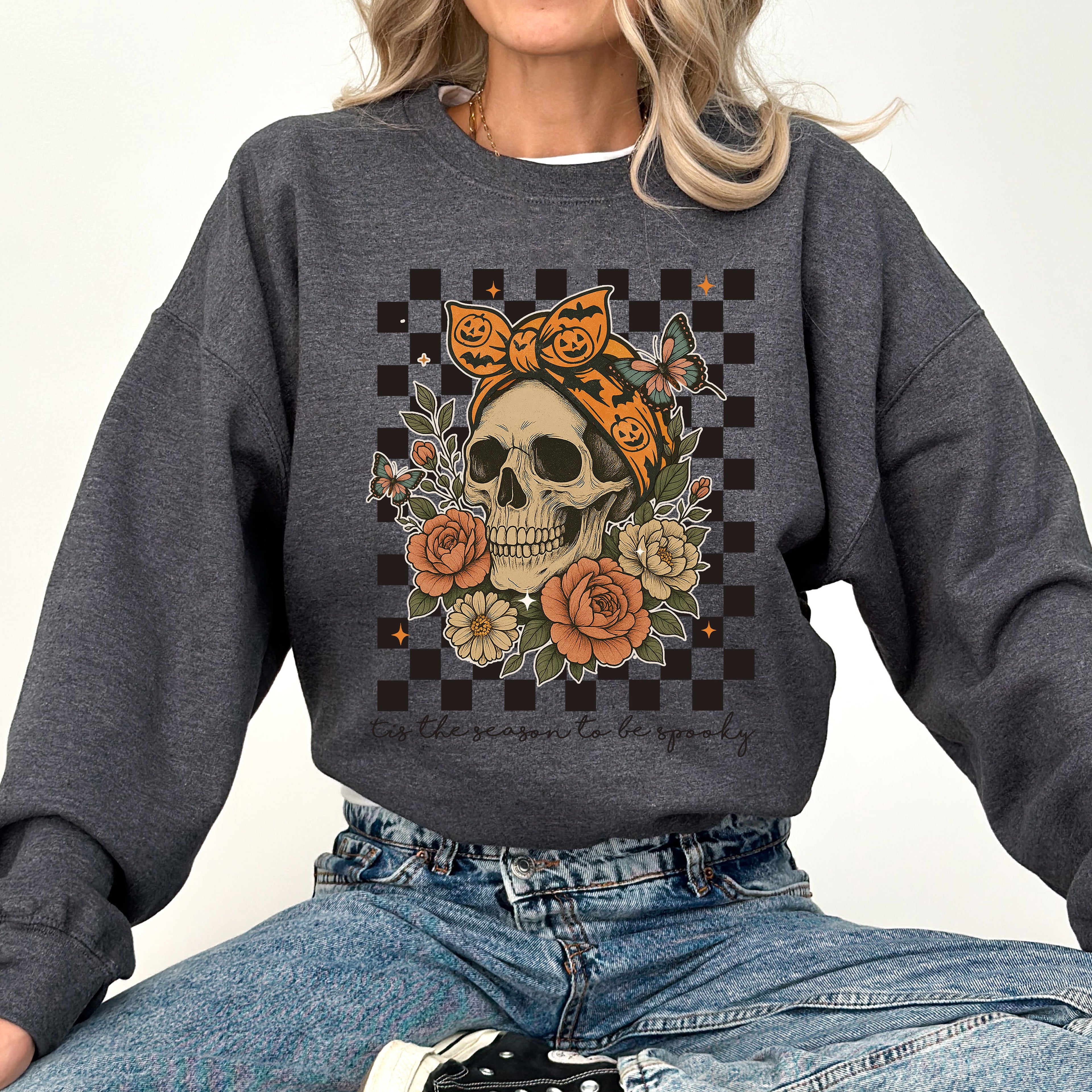 Tis The Season Skull Halloween Ghost Checkered Retro Vintage Spooky Graphic Sweatshirt