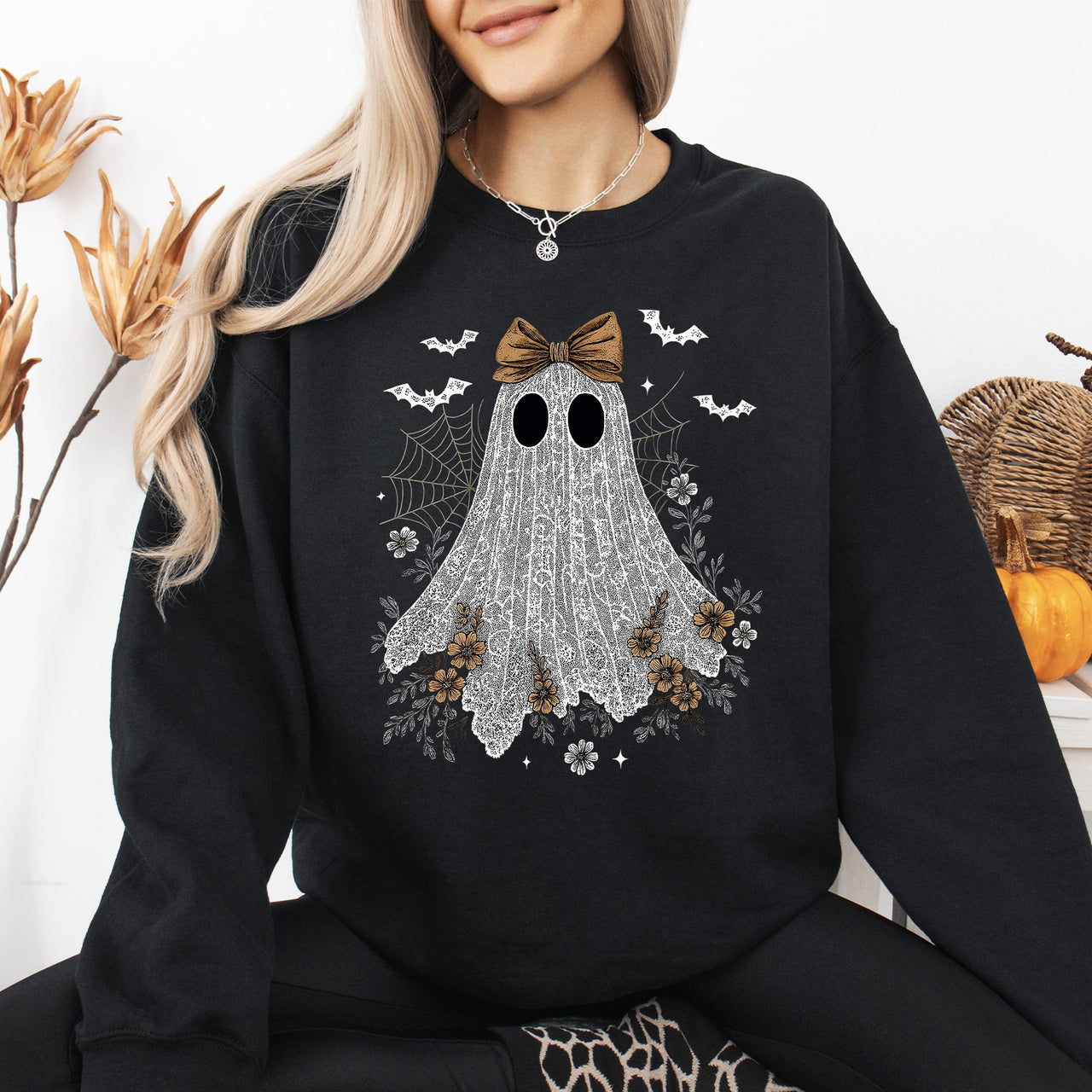 Cute Lace Ghost Bow Coquette Bats Halloween Vintage Nostalgic Cozy Retro Graphic Sweatshirt