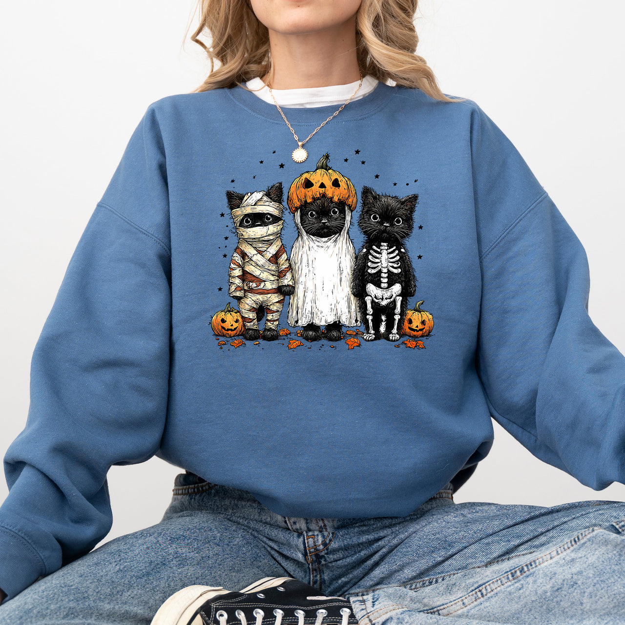 Funny Halloween Cats Retro Ghost Pumpkin Vintage Nostalgic Spooky Season Graphic Sweatshirt