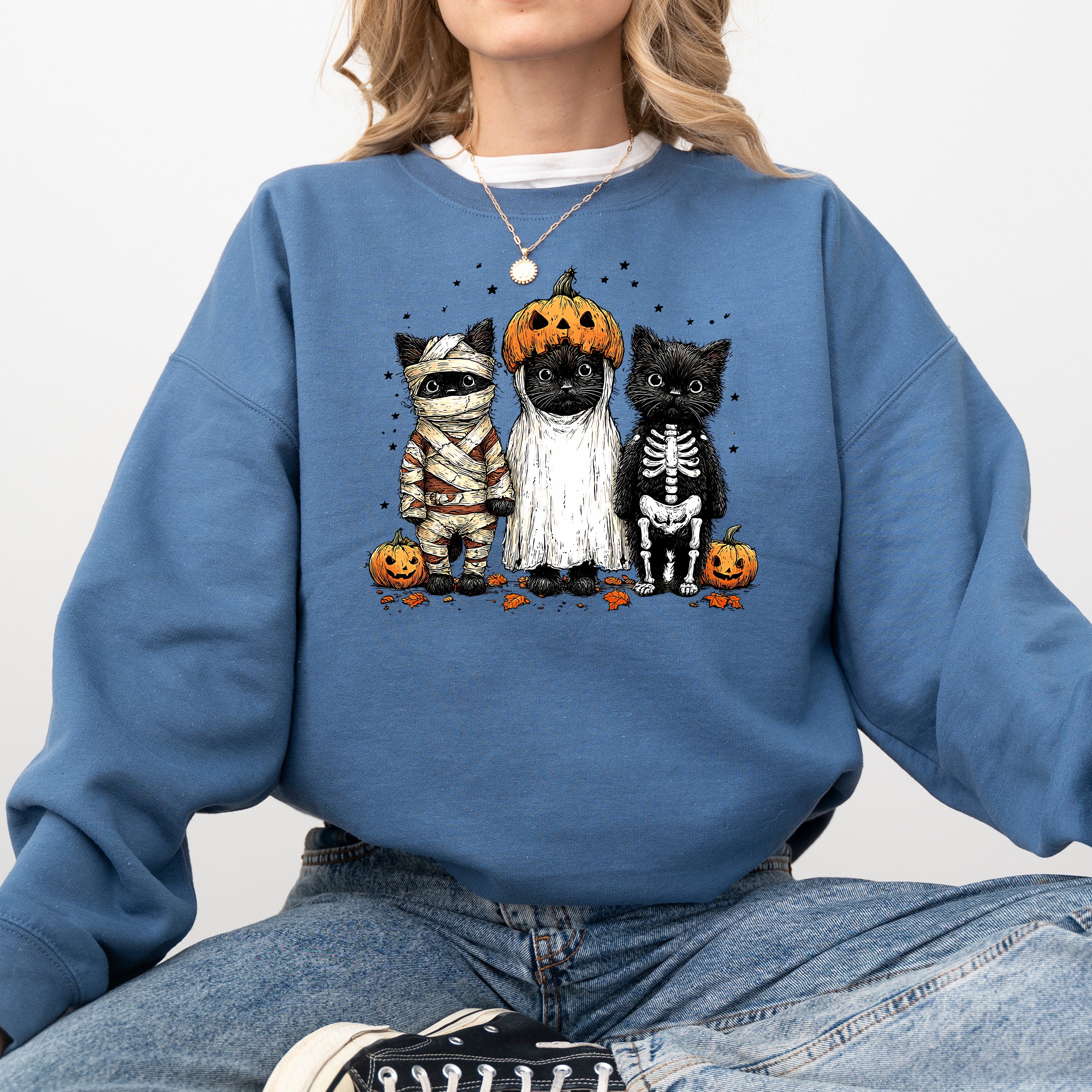 Funny Halloween Cats Retro Ghost Pumpkin Vintage Nostalgic Spooky Season Graphic Sweatshirt