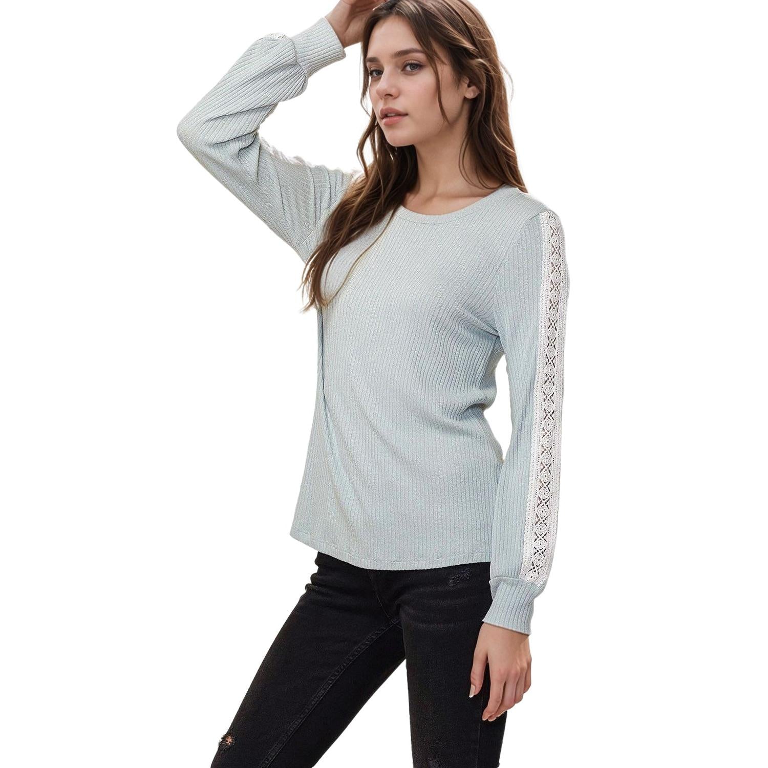 Pleione Women's Round Neck Sweater in Mint