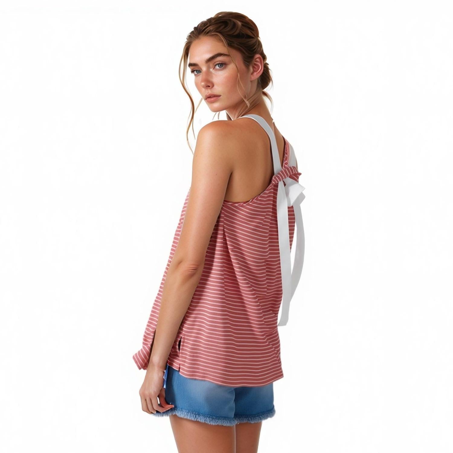 Pleione Women's Tied Halter Back Sleeveless Top In Mauve